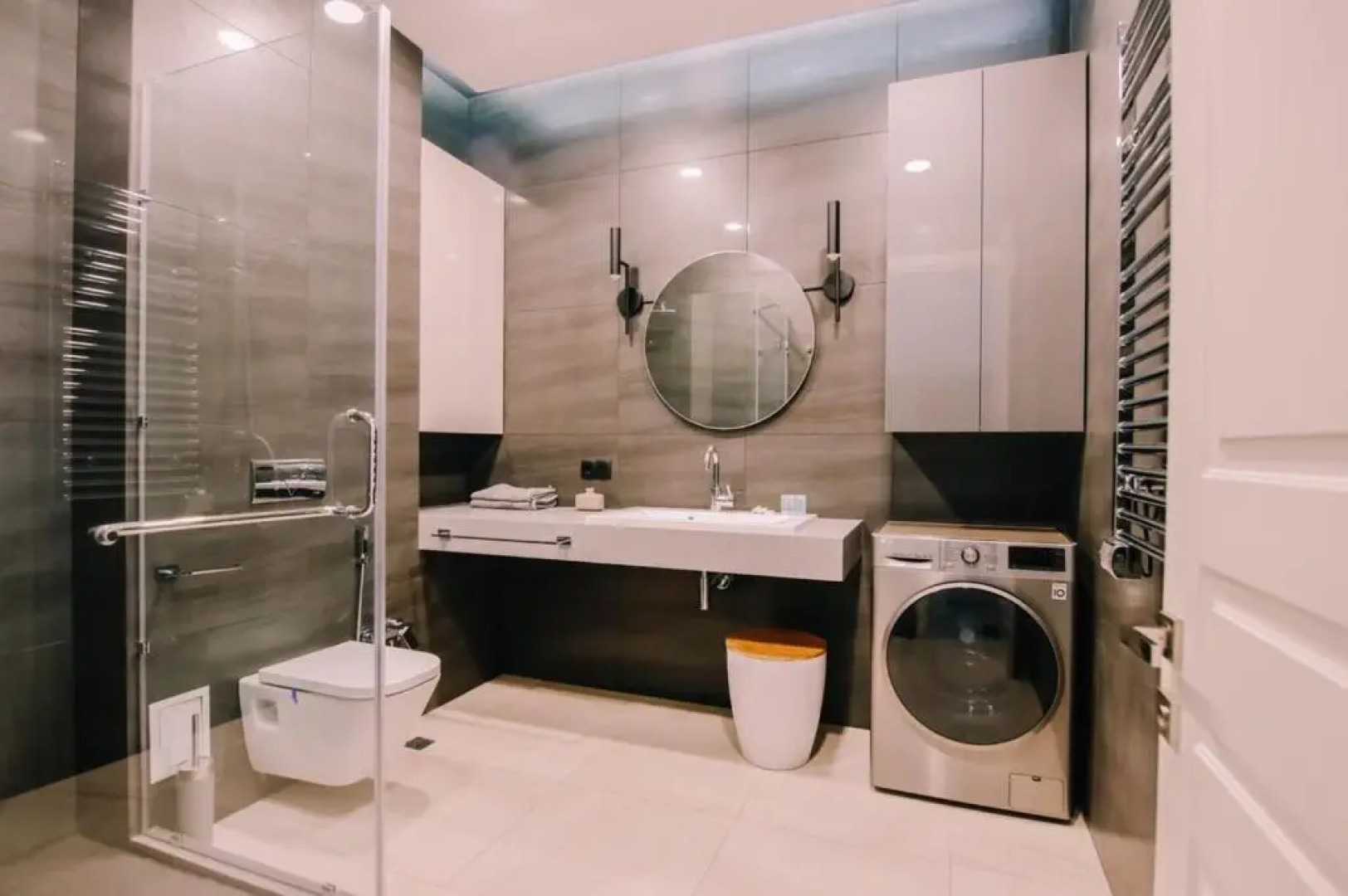 Apartment In King David Residence