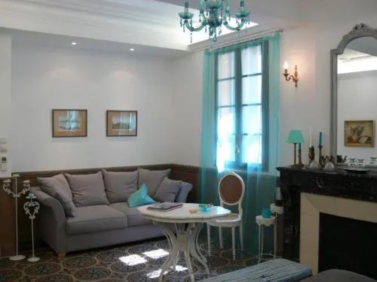 Maison dhôte la Tourette