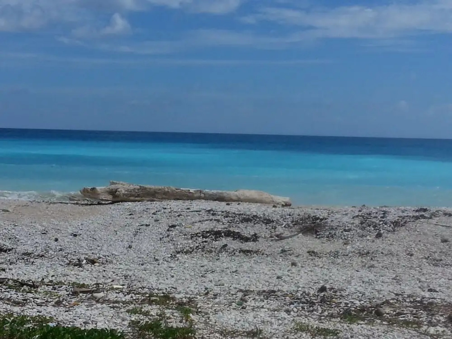 El Paraiso Perdido Beach Hotel