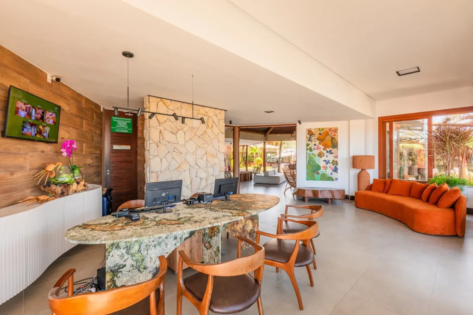 Aruanã Eco Praia Hotel