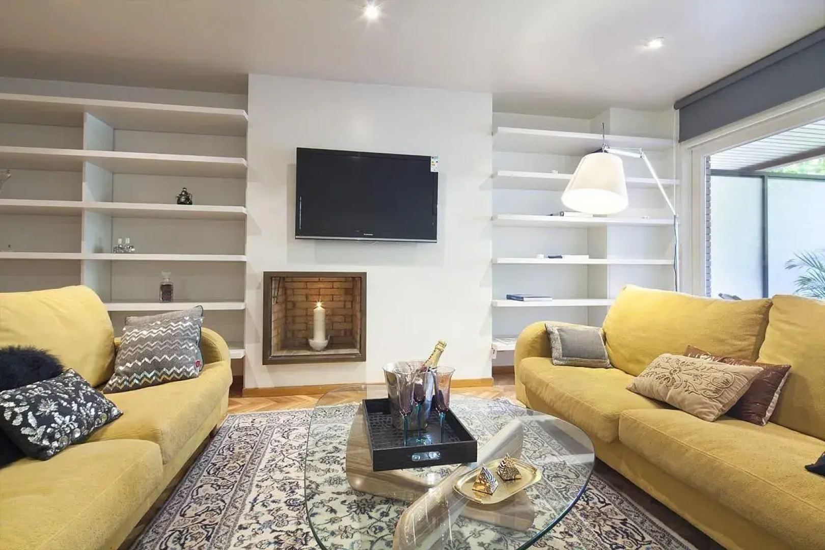 My Space Barcelona- Bonanova for 8 people