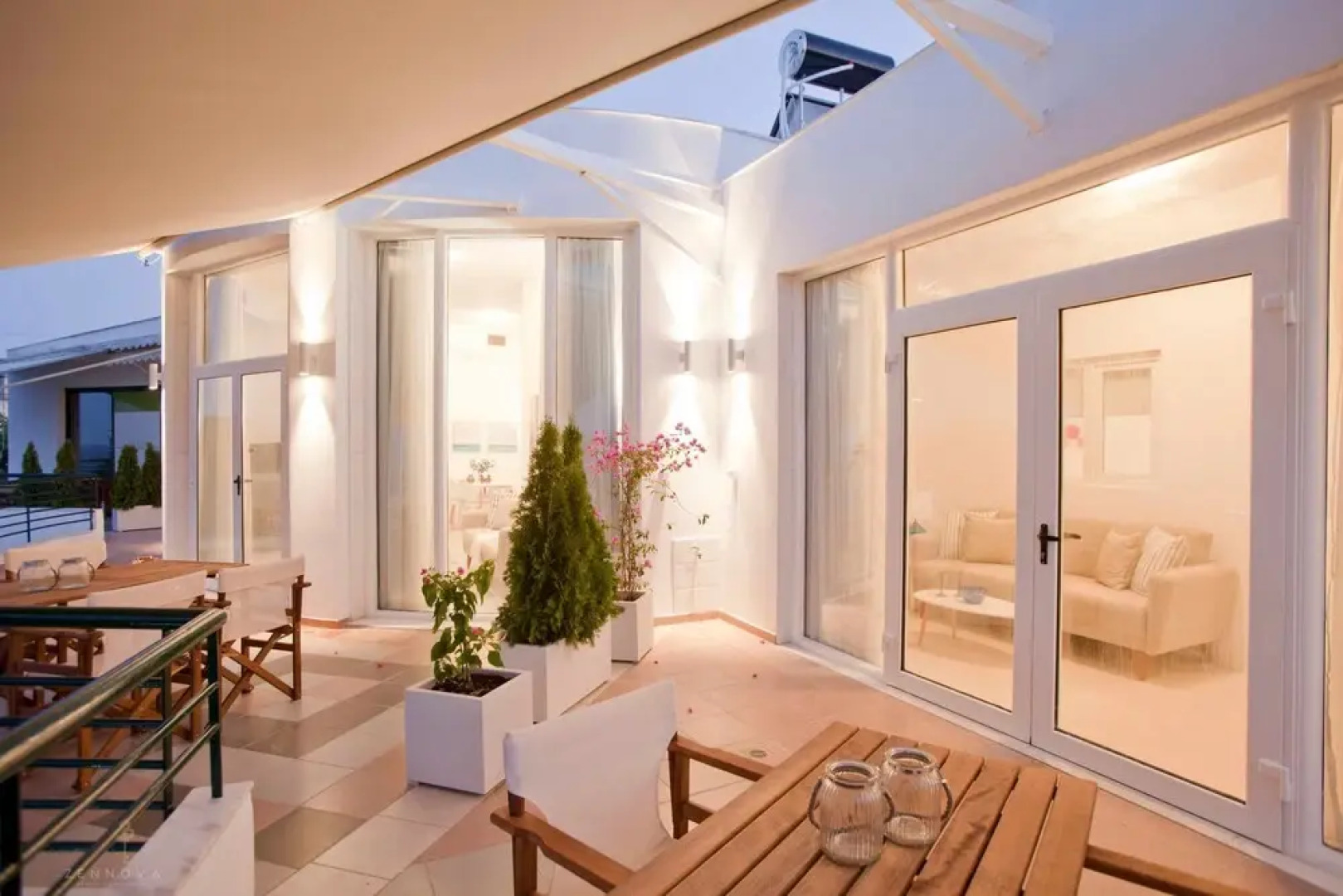 Zennova 34 Kallithea Blue Paradise