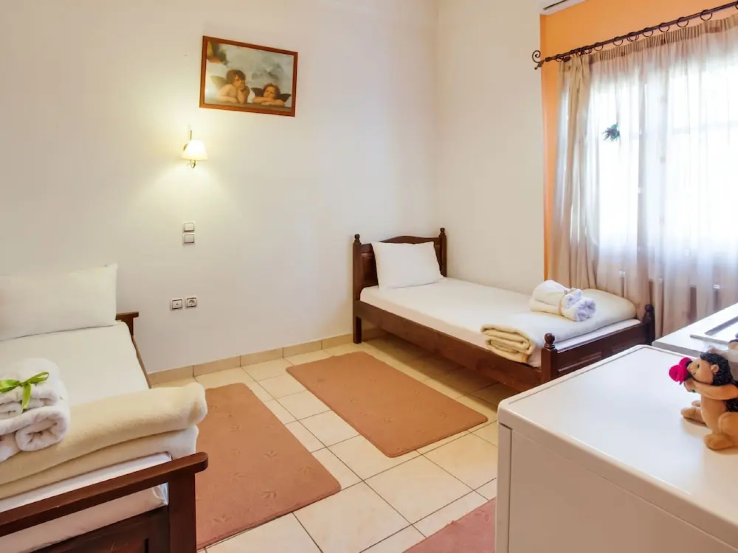 Alluring Holiday Home in Stournareika With Balcony