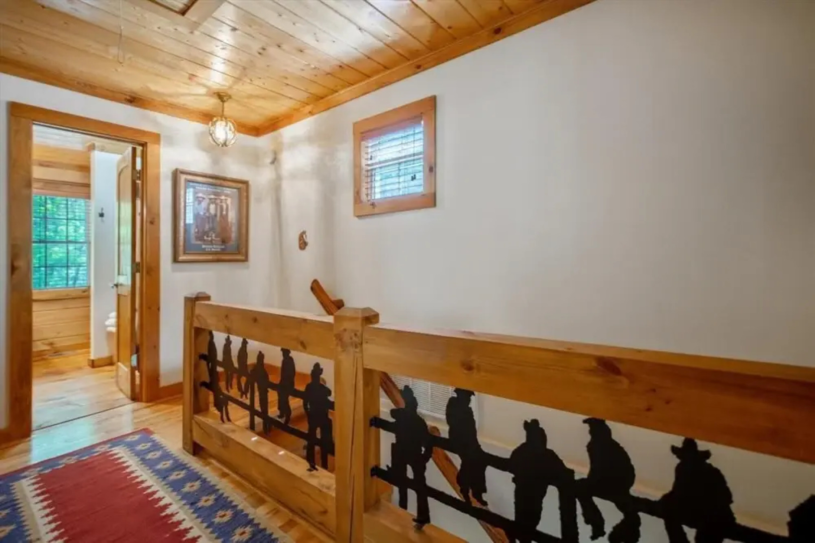 Cowboy Cabin - Gorgeous Unique Mountain Cabin With Creek Porch Pool Table