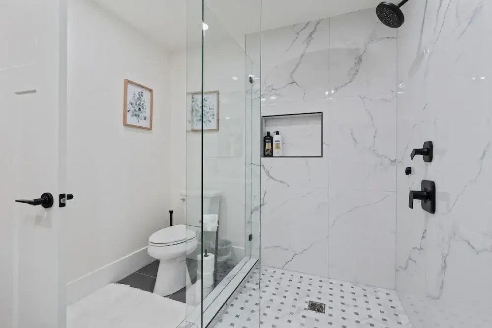 All-new Luxe Stay Views, Sauna & Hot Tub 7 Bedroom Villa