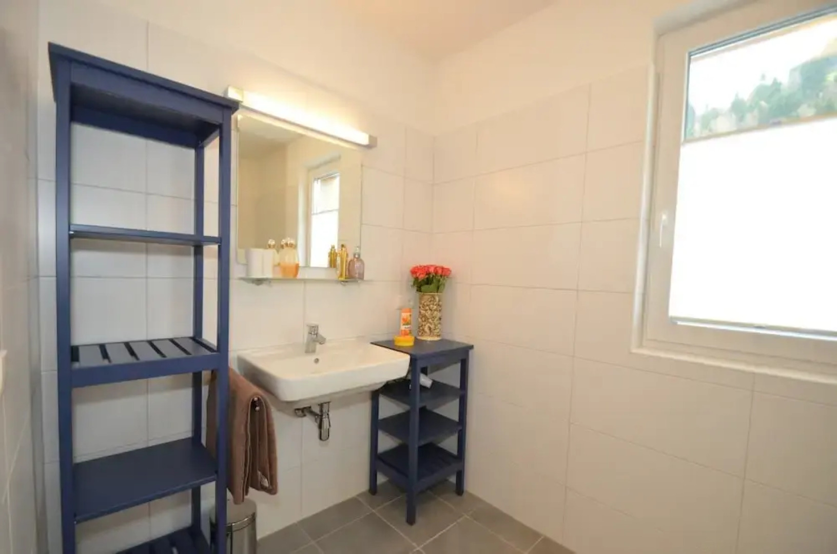 Apartment Mountain Panorama by Z-K-H Rentals