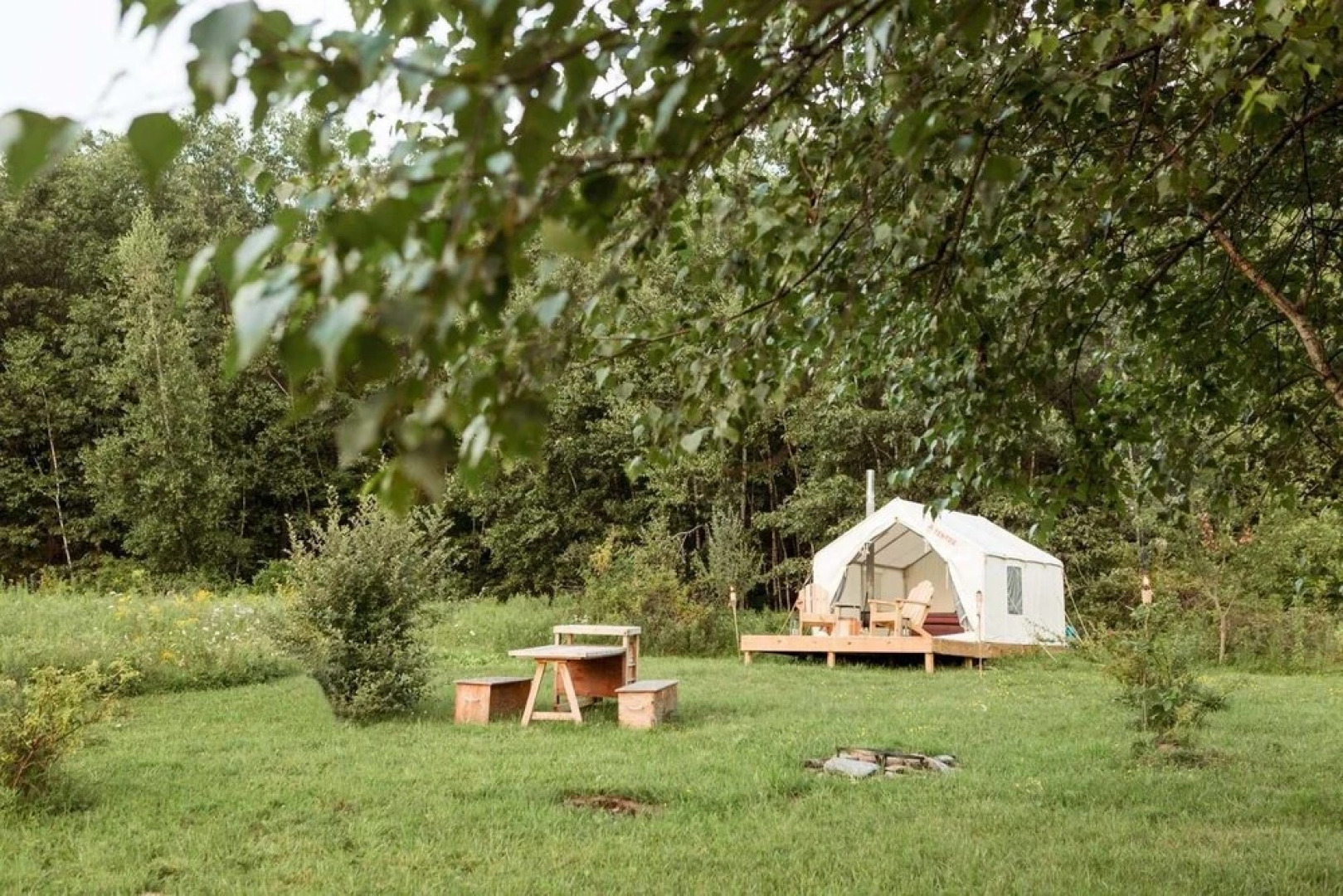 Tentrr - Fat Apple Farm