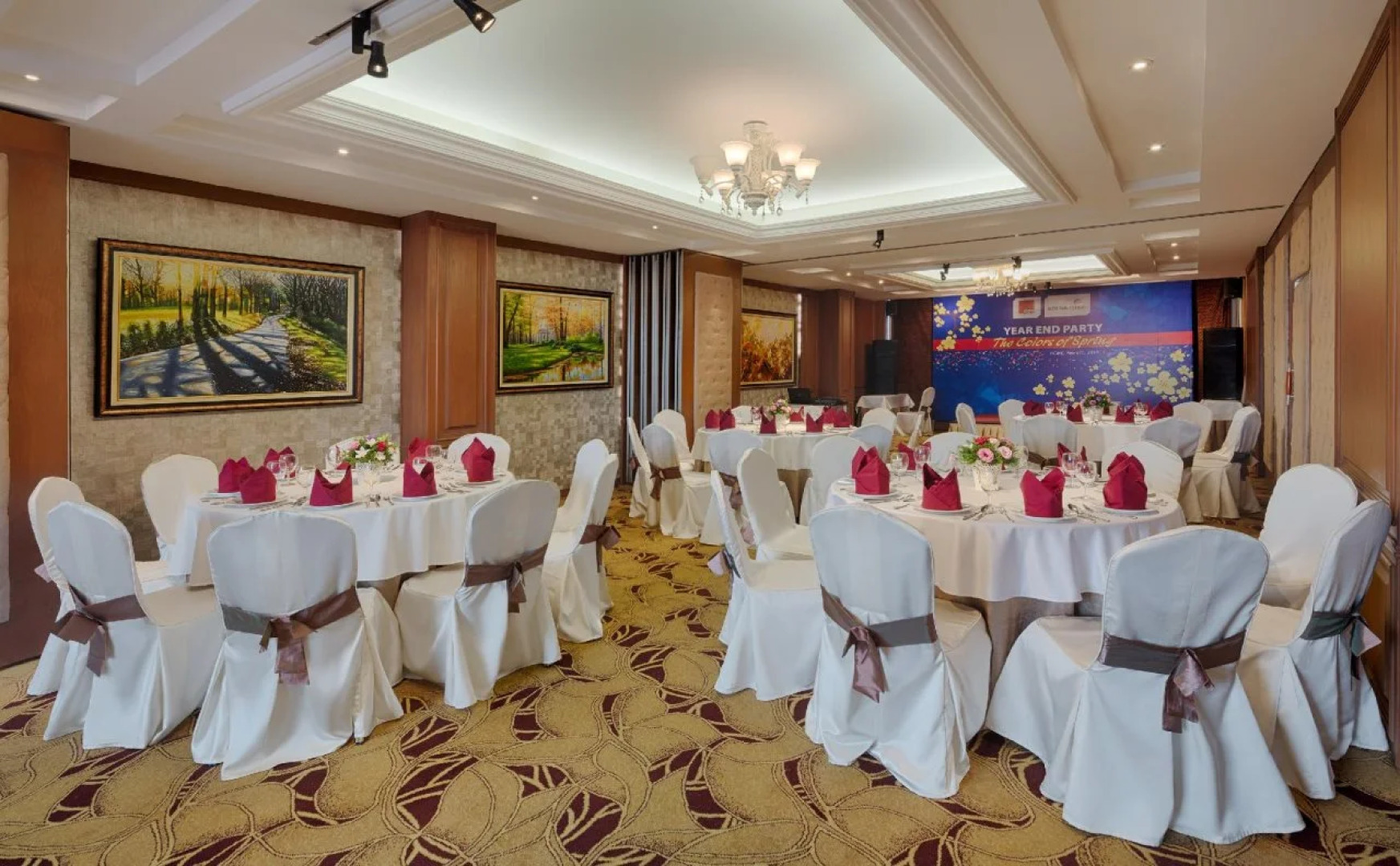 Grand Silverland Hotel & Spa