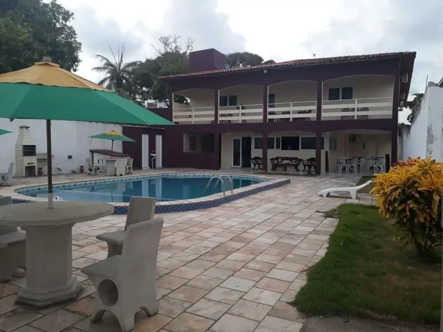 OYO Pousada Flor da Primavera