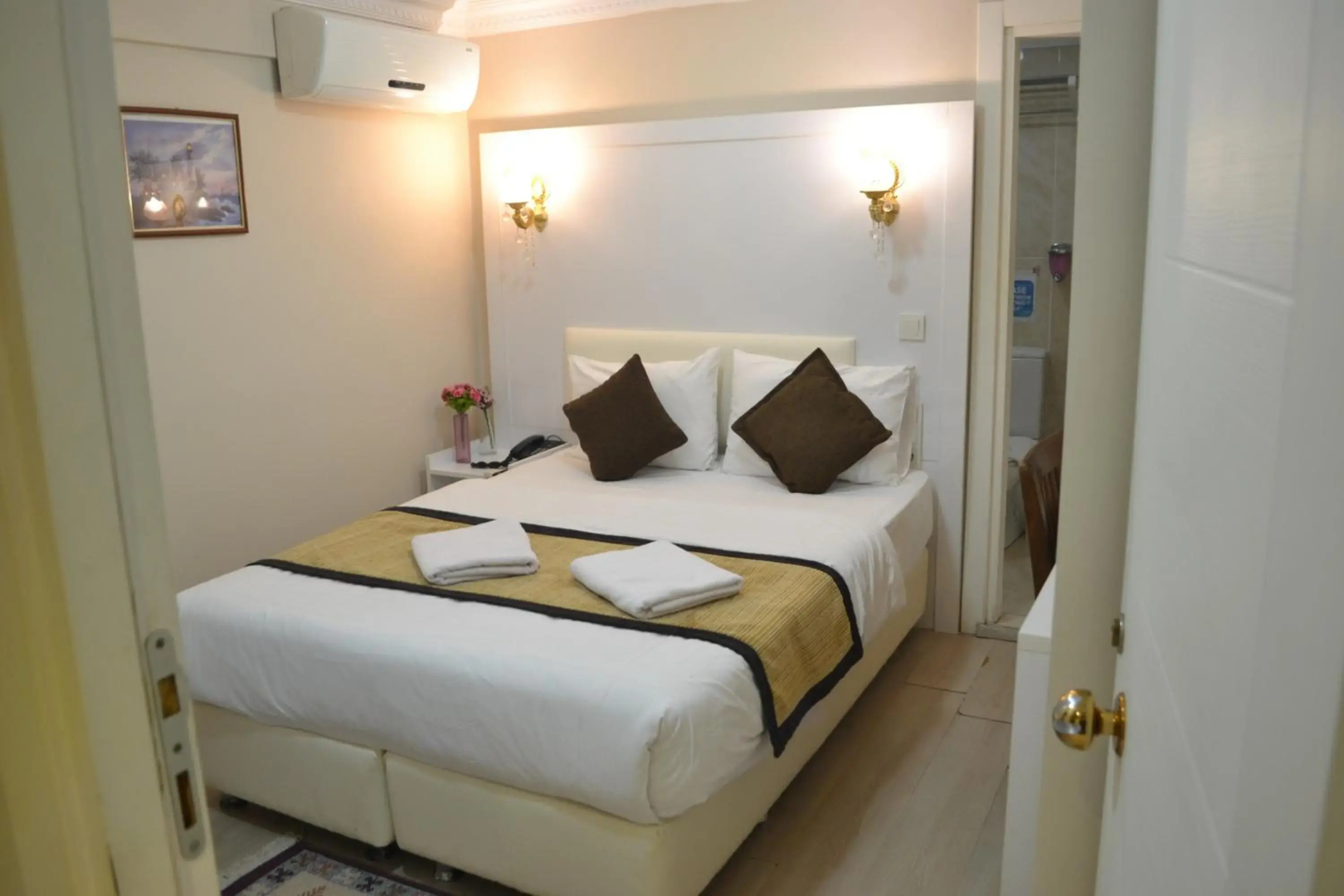 Reydel Hotel