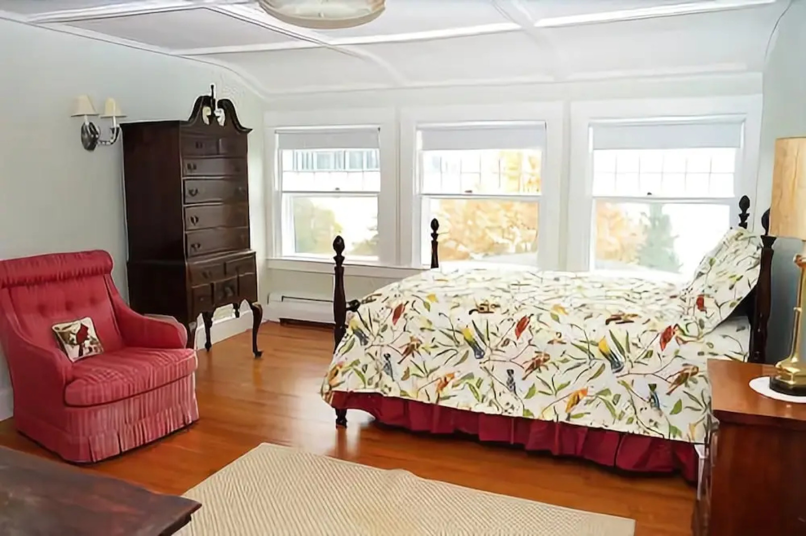 Sealight - Six Bedroom Home