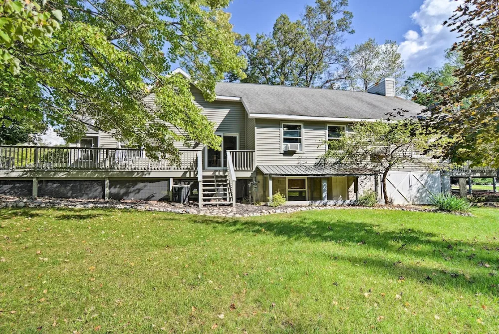 Pet-friendly Home Near Lakes & Snowmobile Trails!