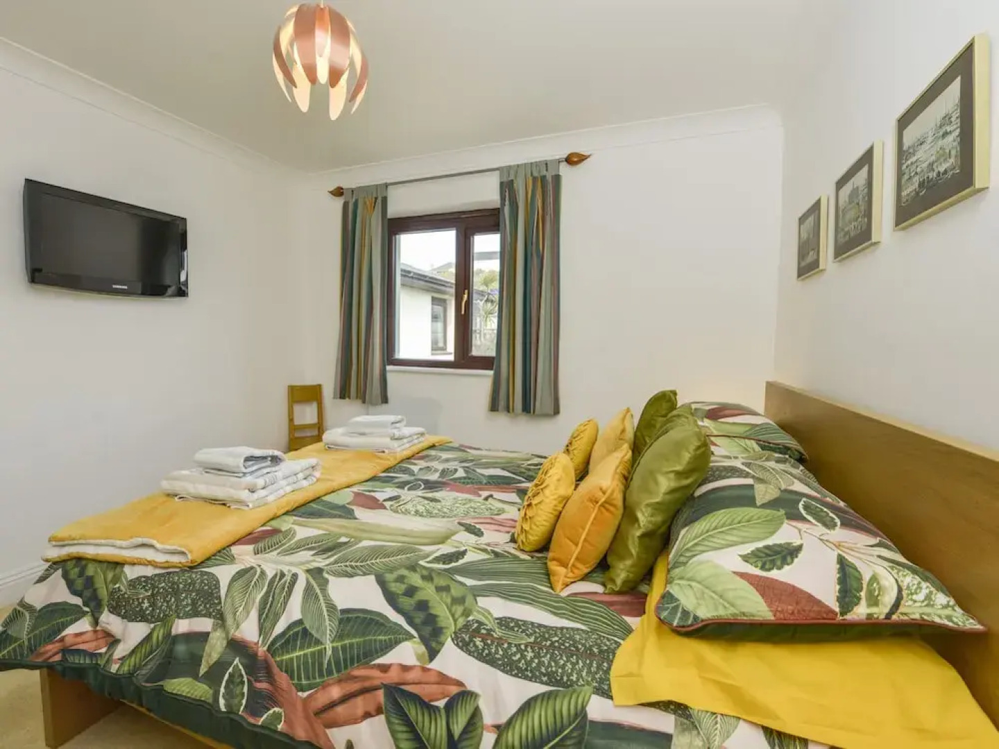 24 Burgh Island Causeway