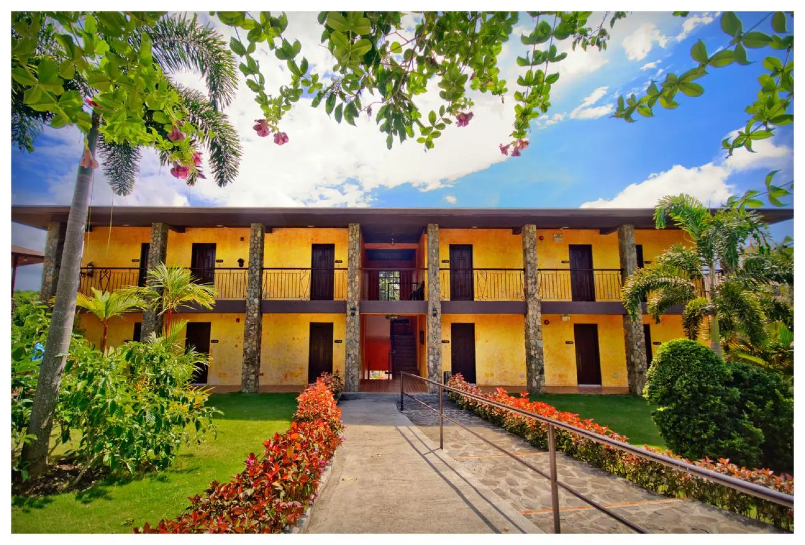 Flushing Meadows Resort and Playground