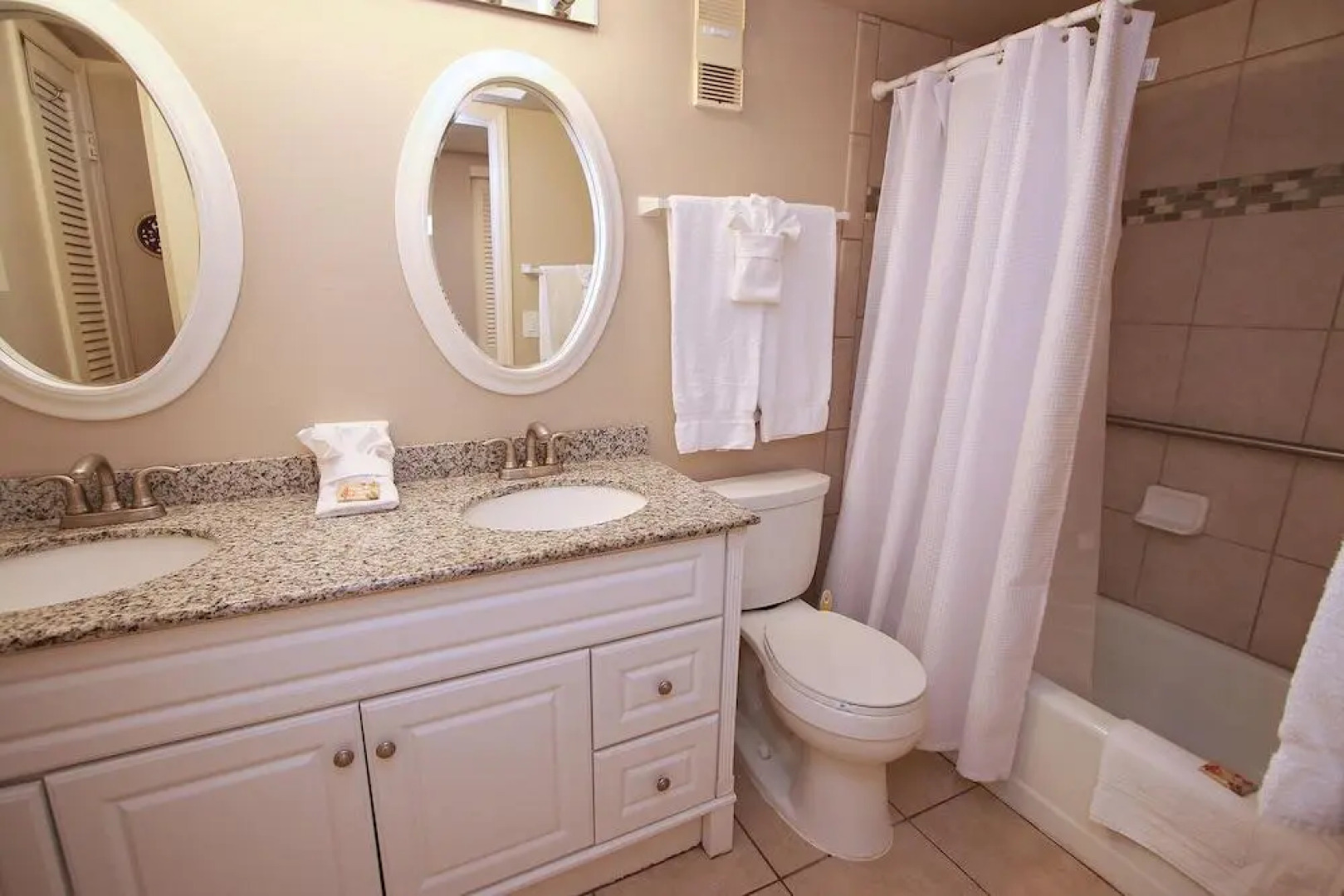 Sand Dollar 512 Apartment