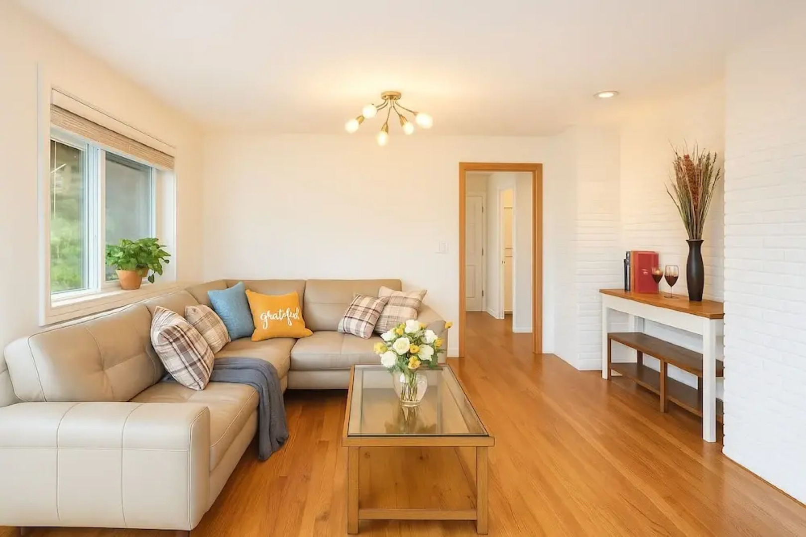 Luxury 180 degree Lake View