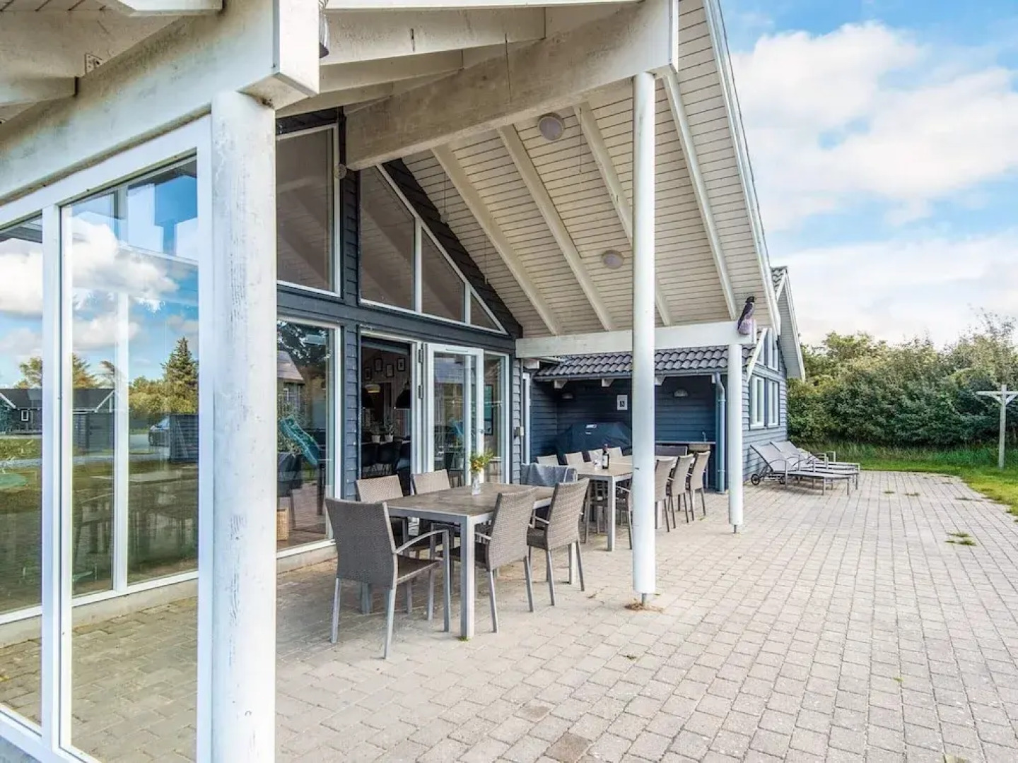 Luxury Pool Retreat in Blavand - By Traum Ferienwohnungen