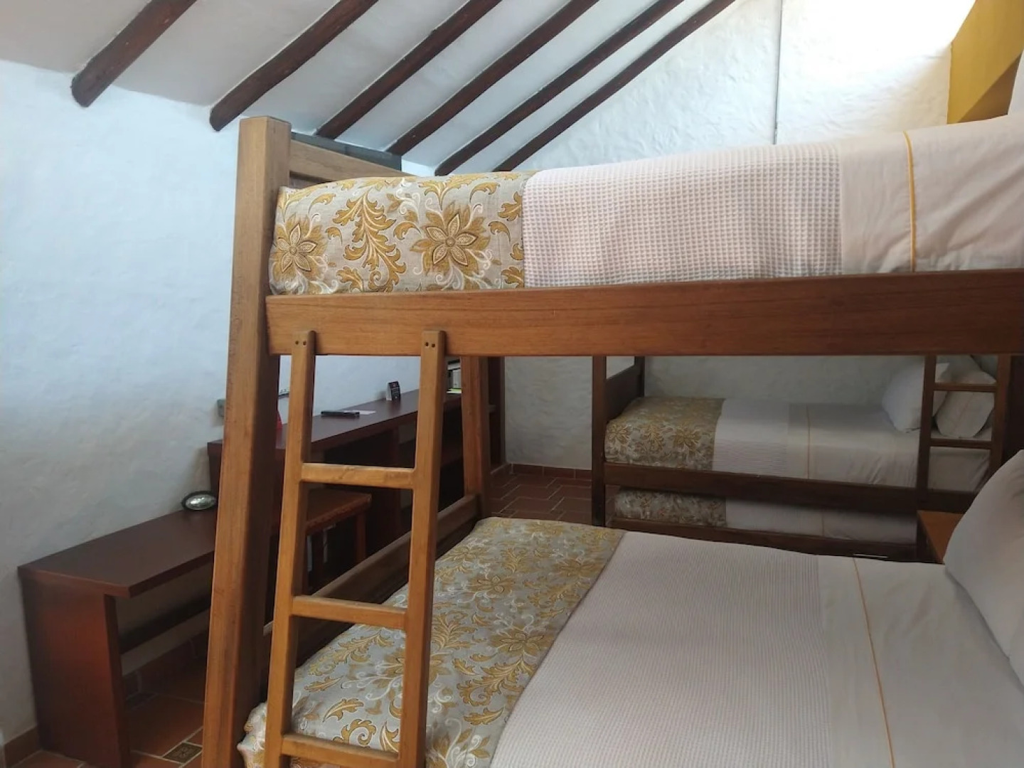 La Floresta de Cite Hotel