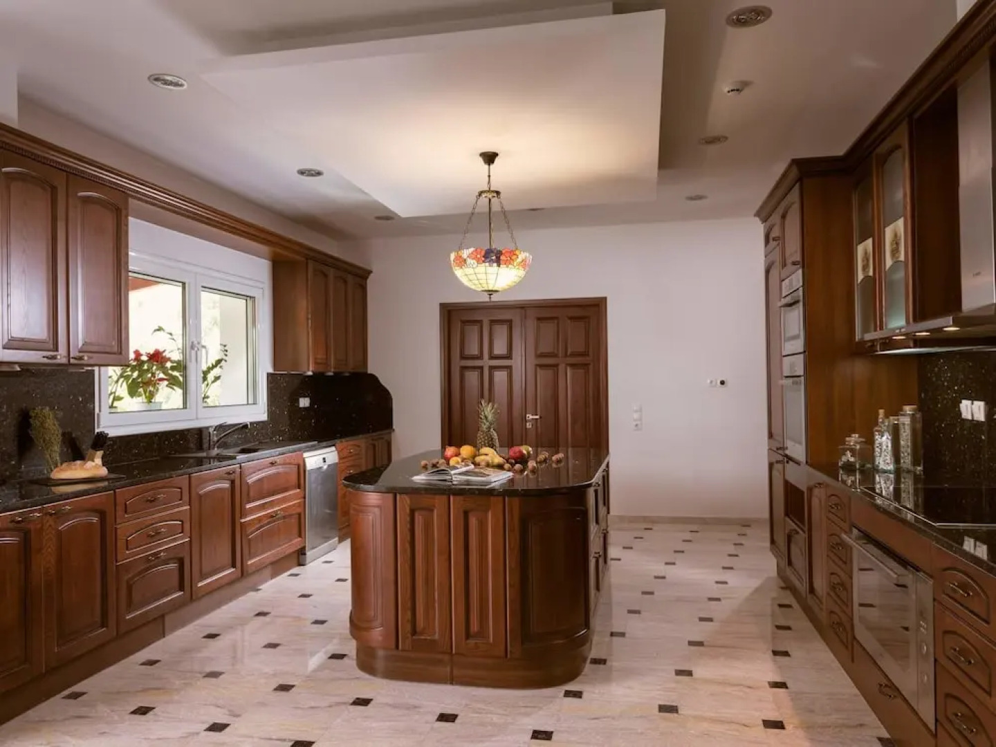 Mont Bleu Luxury Villa