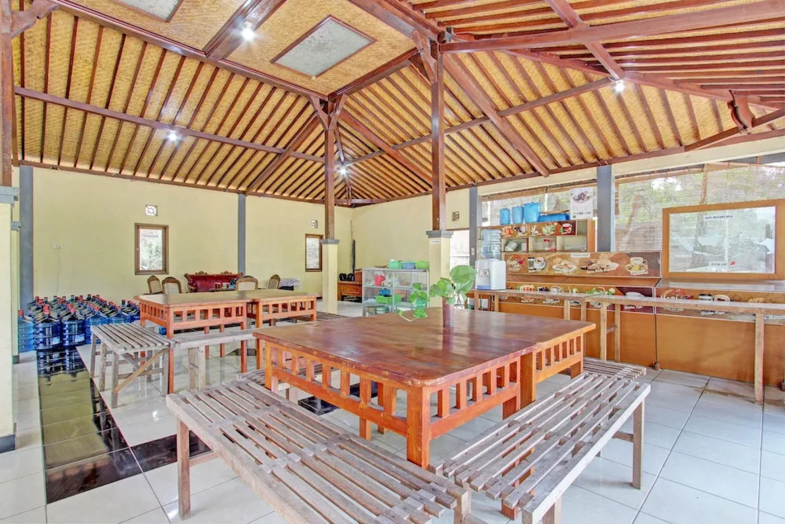 Hotel O Mtc Bunk Bed