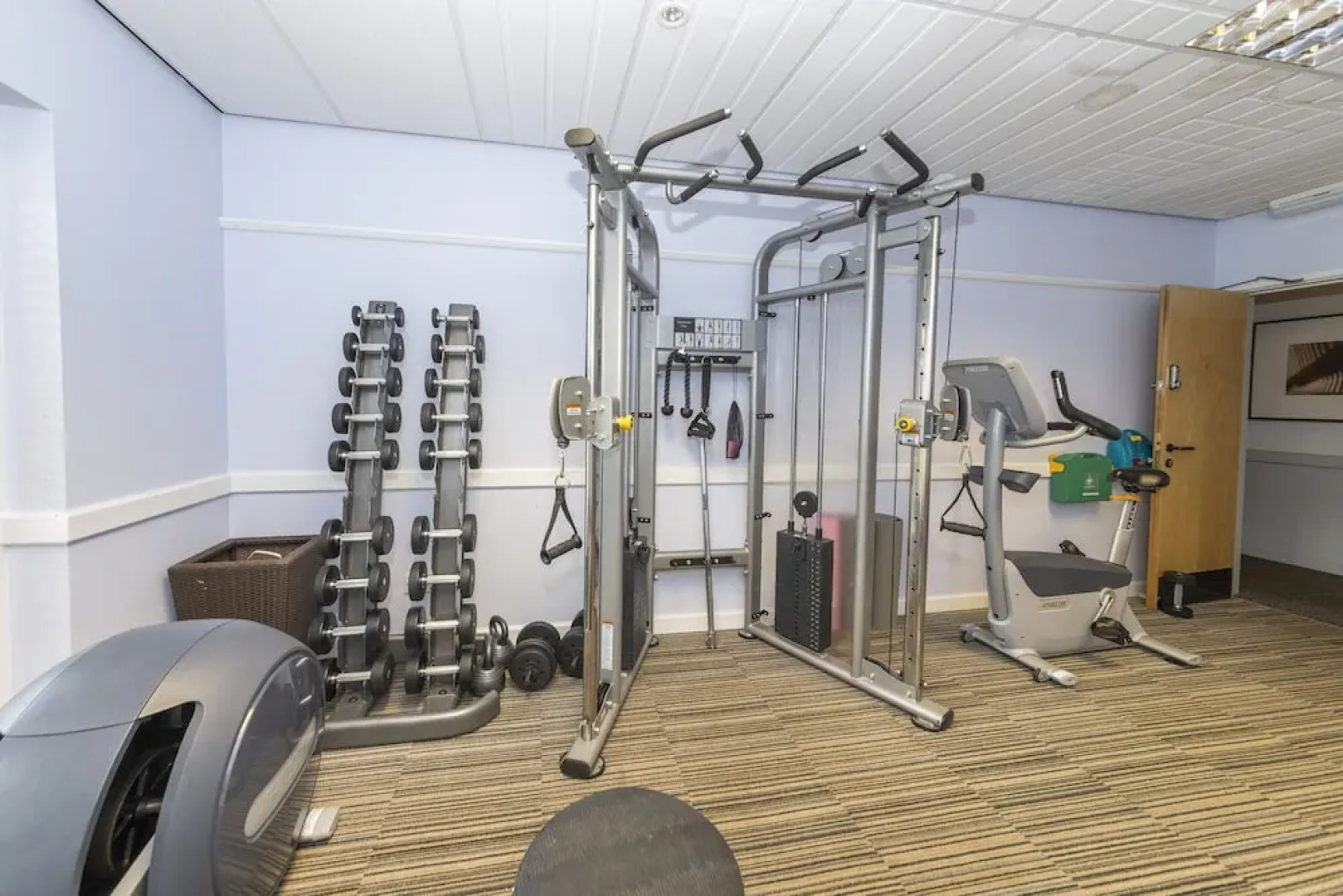 Charming 20-bed Self Contained Dwelling in Hook