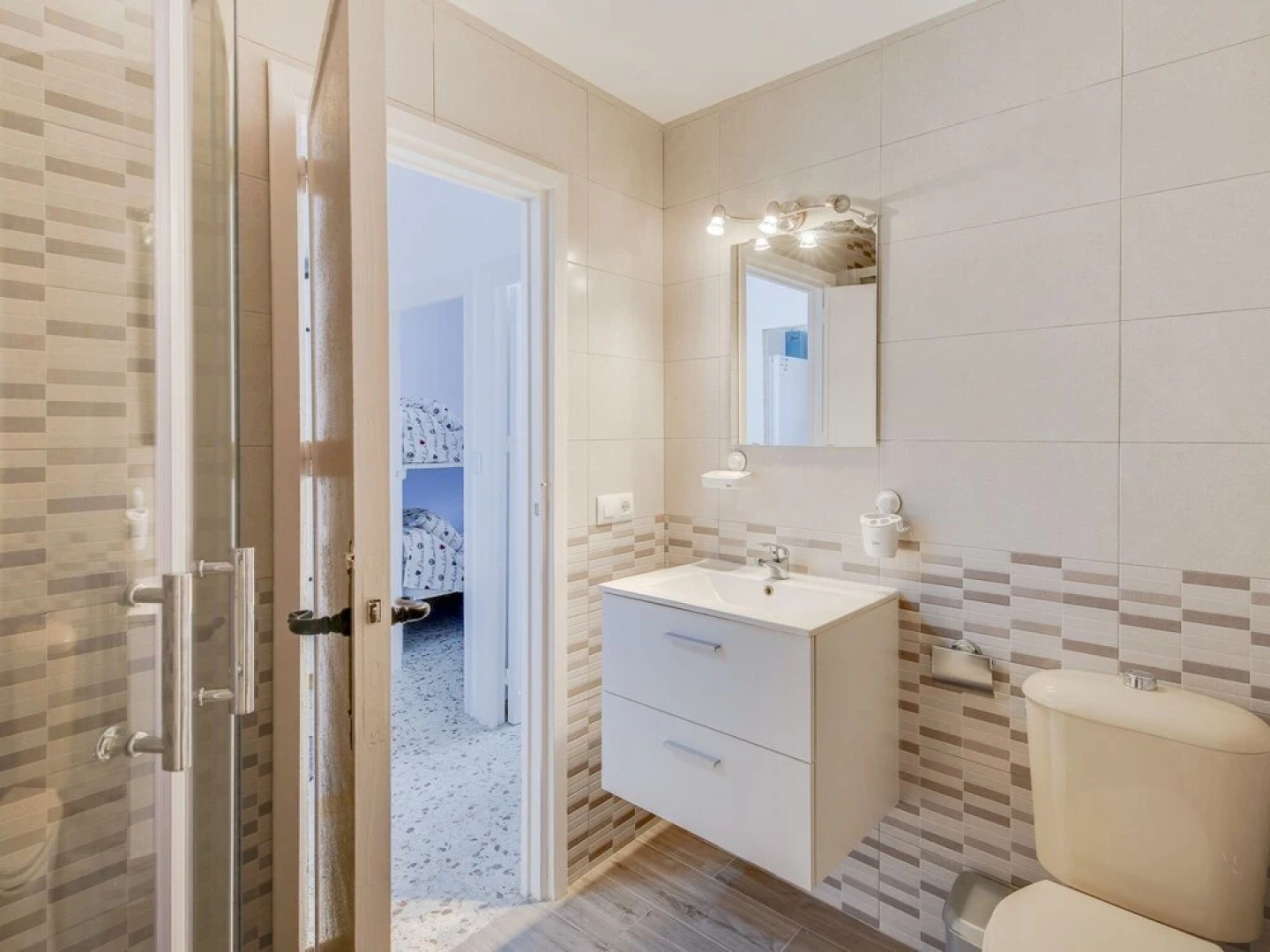 Charming Apartment in Chipiona Near Lighthouse