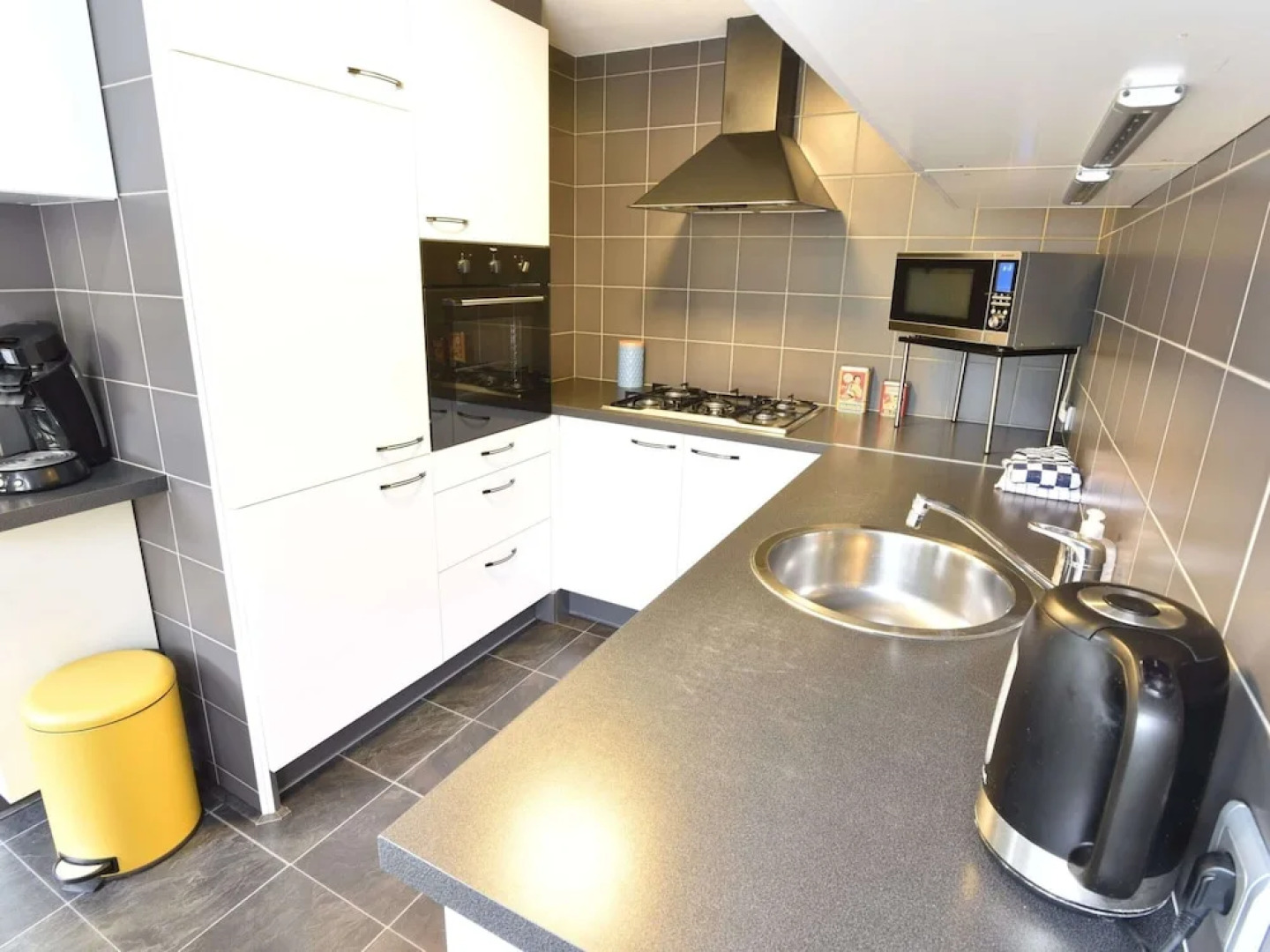 Water Villa in Ooltgensplaat Near Volkerak