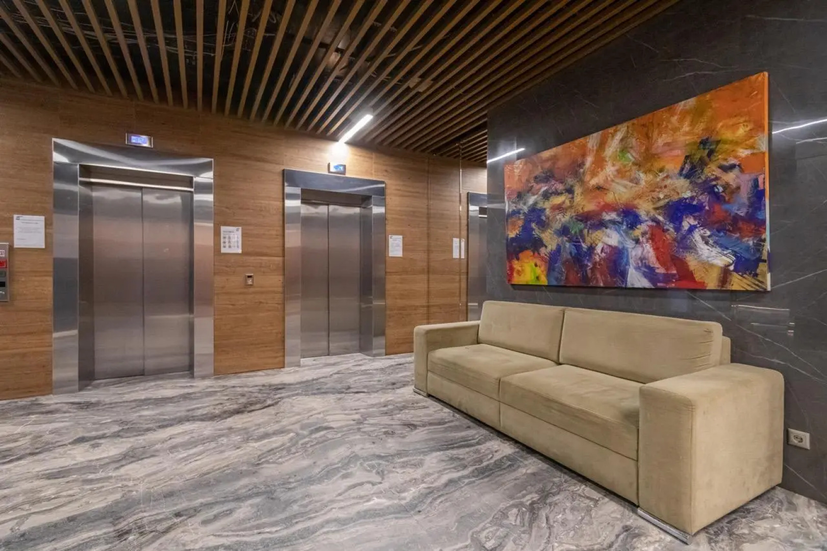 Full House (Фулл Хаус) на улице Овражная