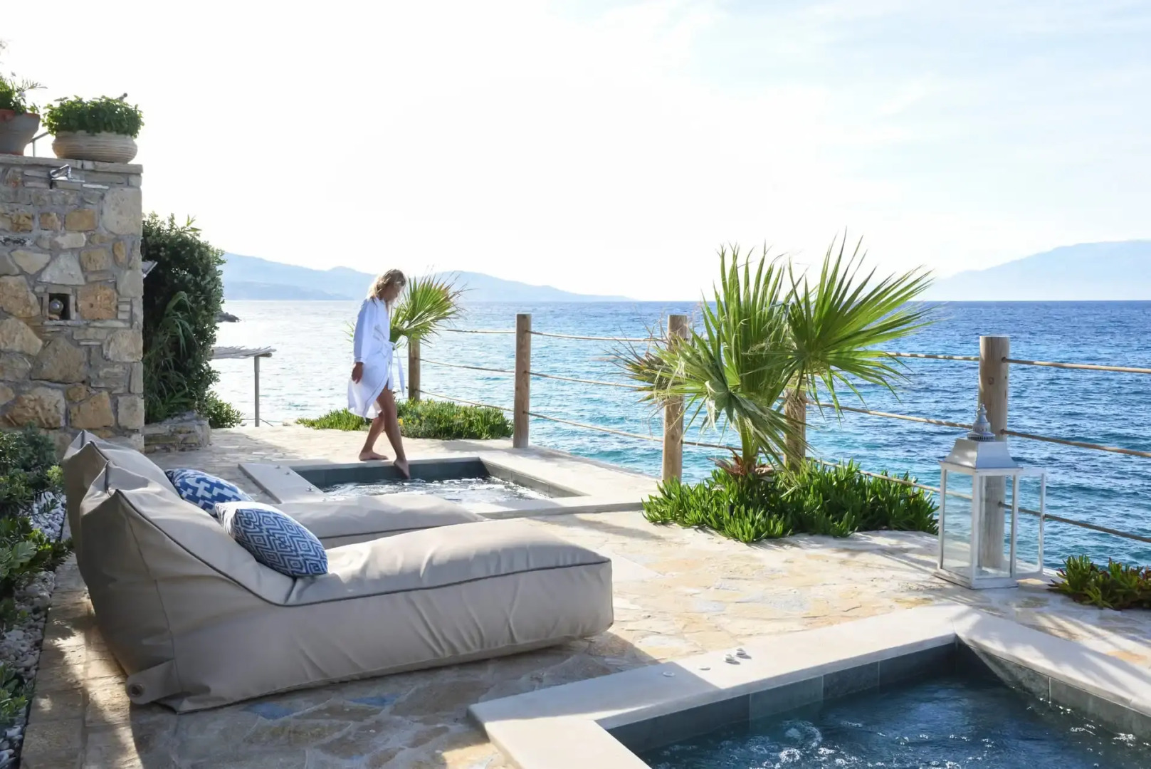 Paradisso Luxury Beach Villas