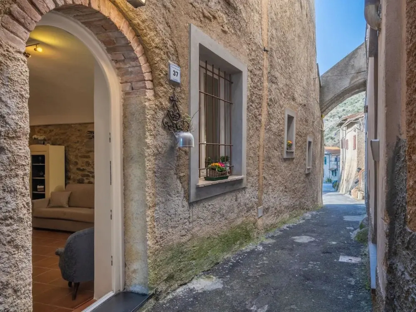 Adelasia Conscente in Conscente