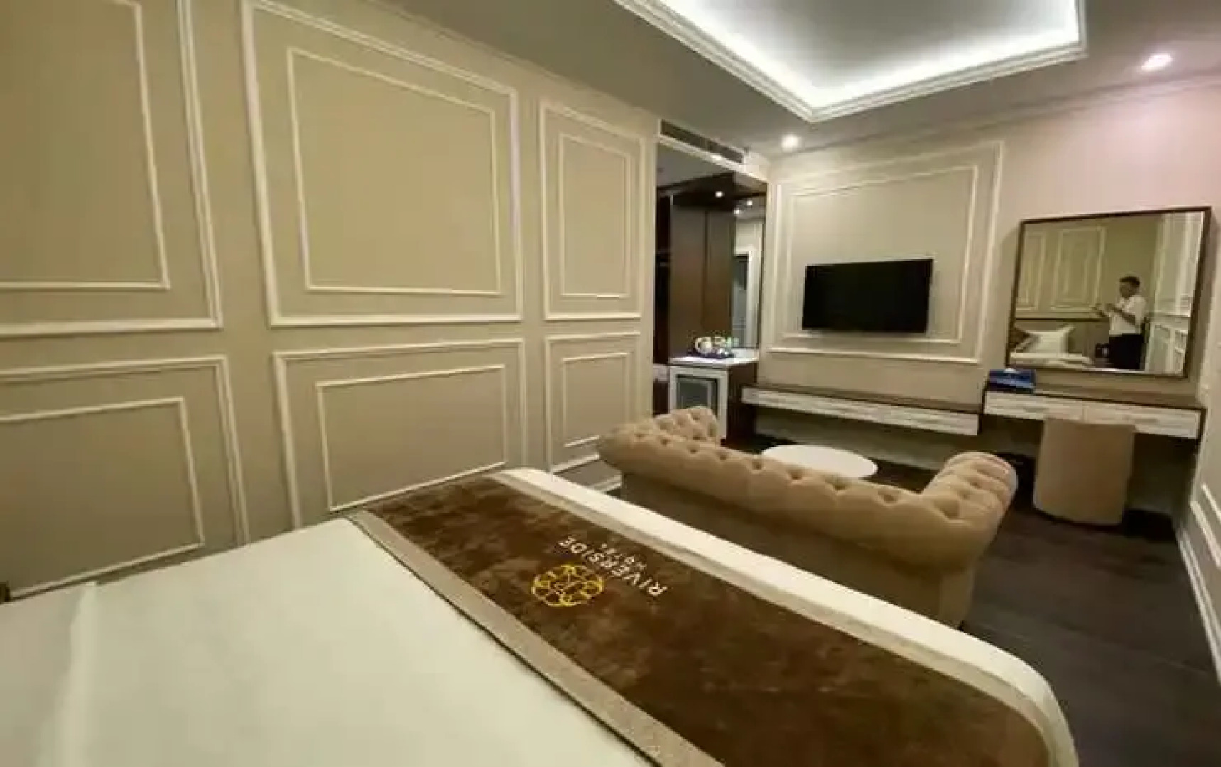 Riverside Hotel Ha Nam