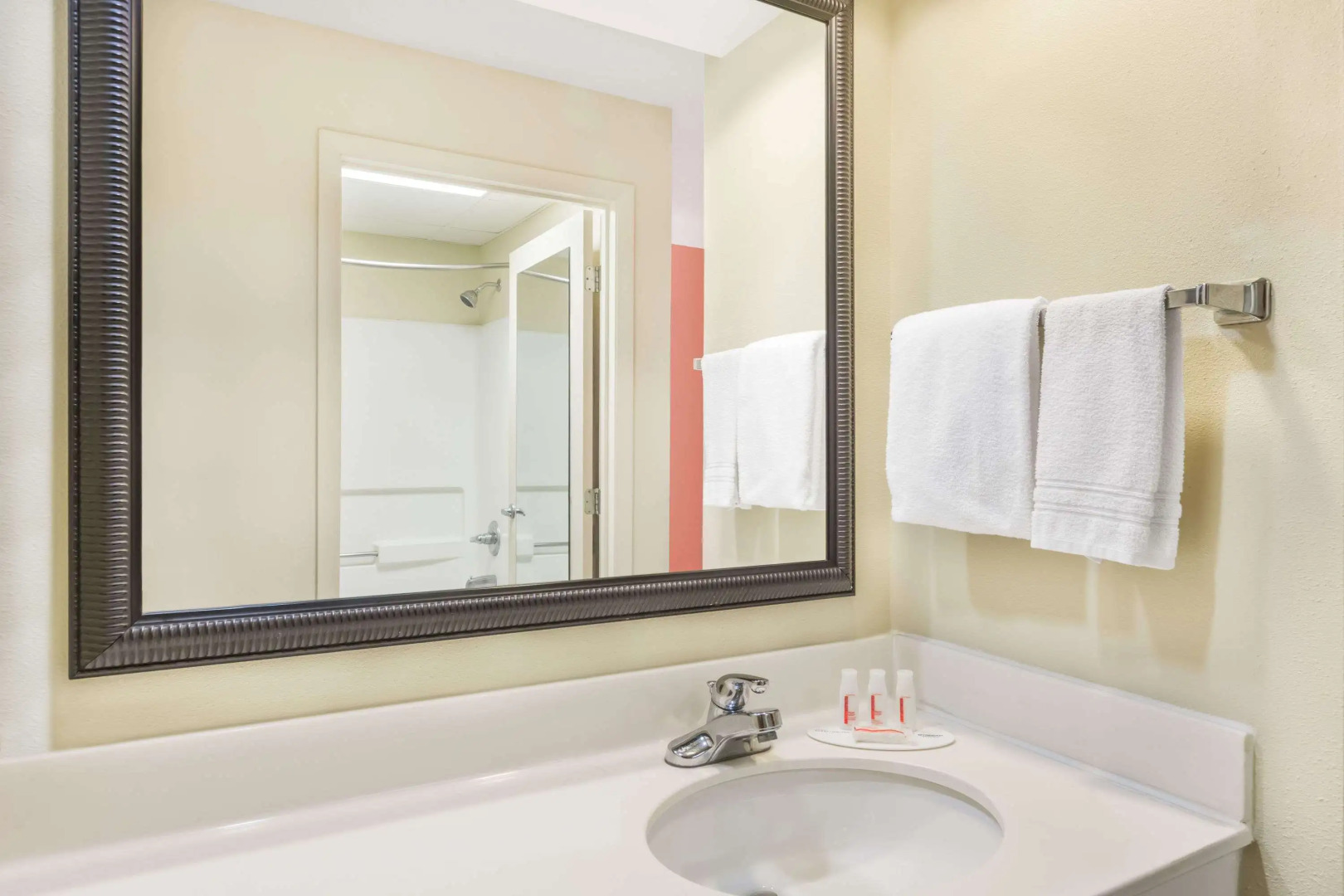 Days Inn by Wyndham Shallotte