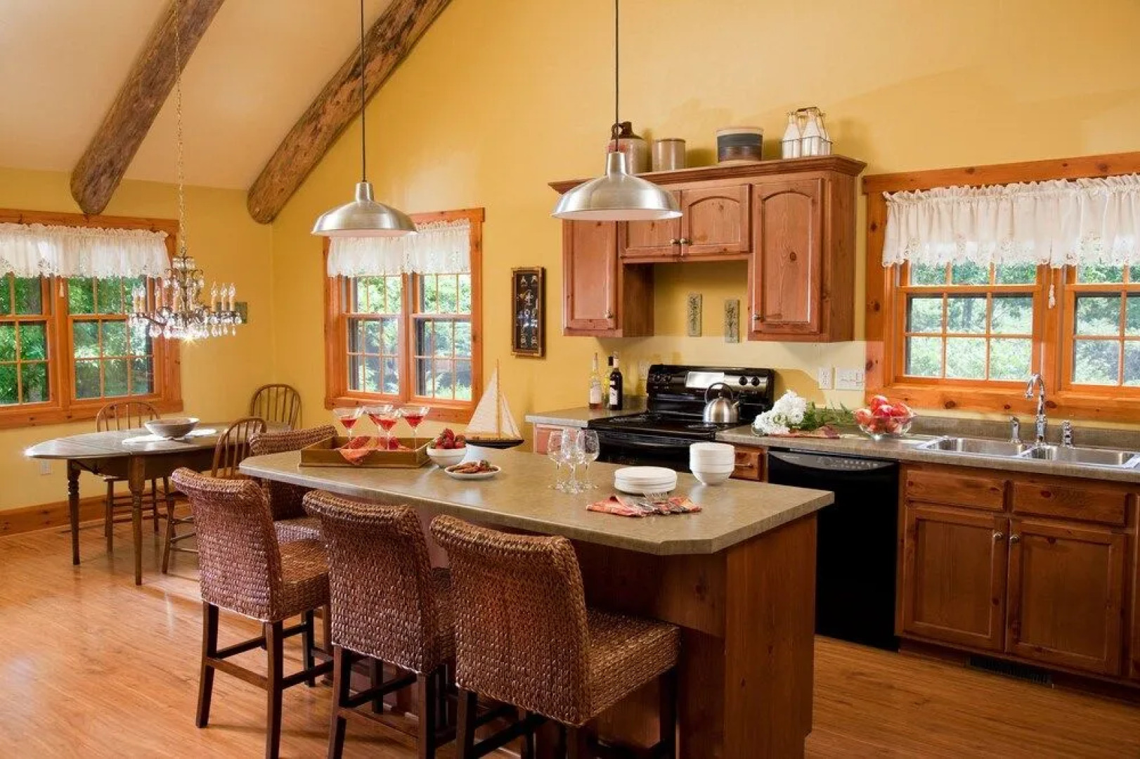 Chanticleer Guest House