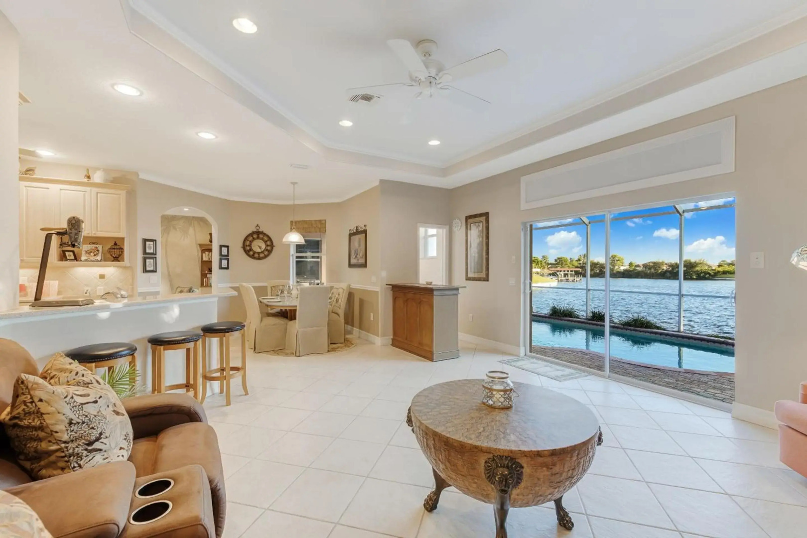 Villa Key Largo - Heated Pool & Spa, Private Beach, with Bicycles - Roelens Vacations