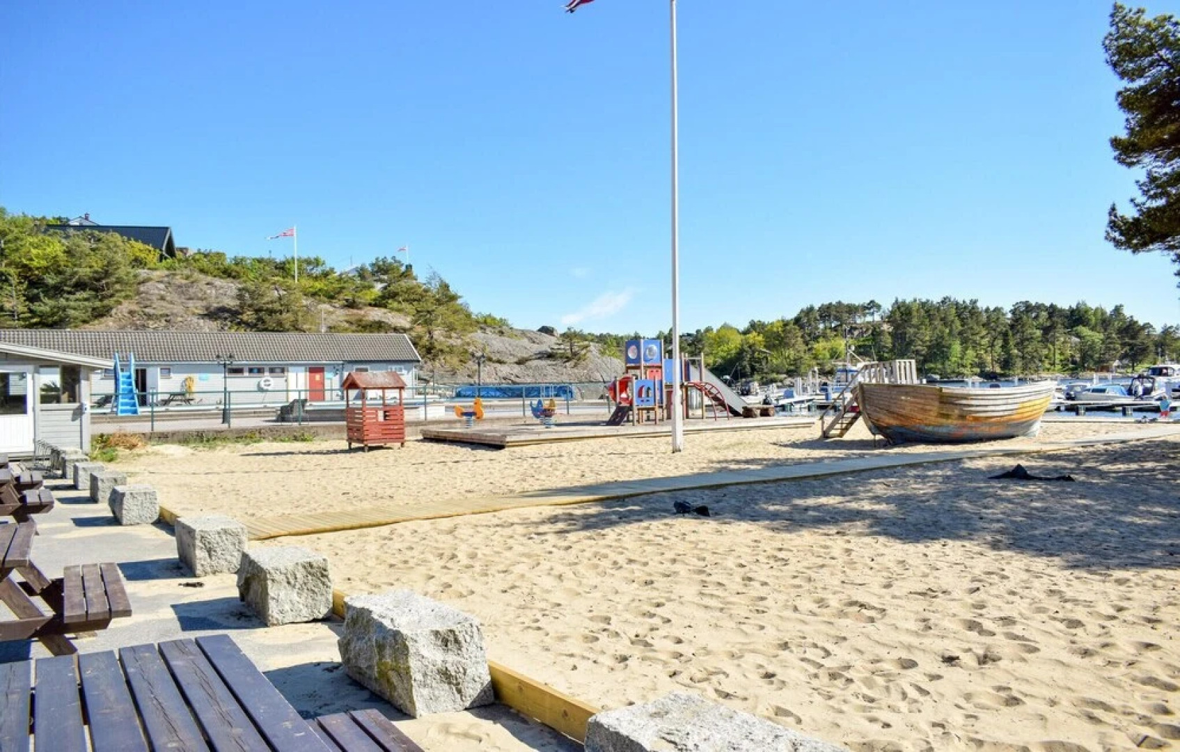 Stunning Home in Søgne With 3 Bedrooms, Wifi and Outdoor Swimming Pool