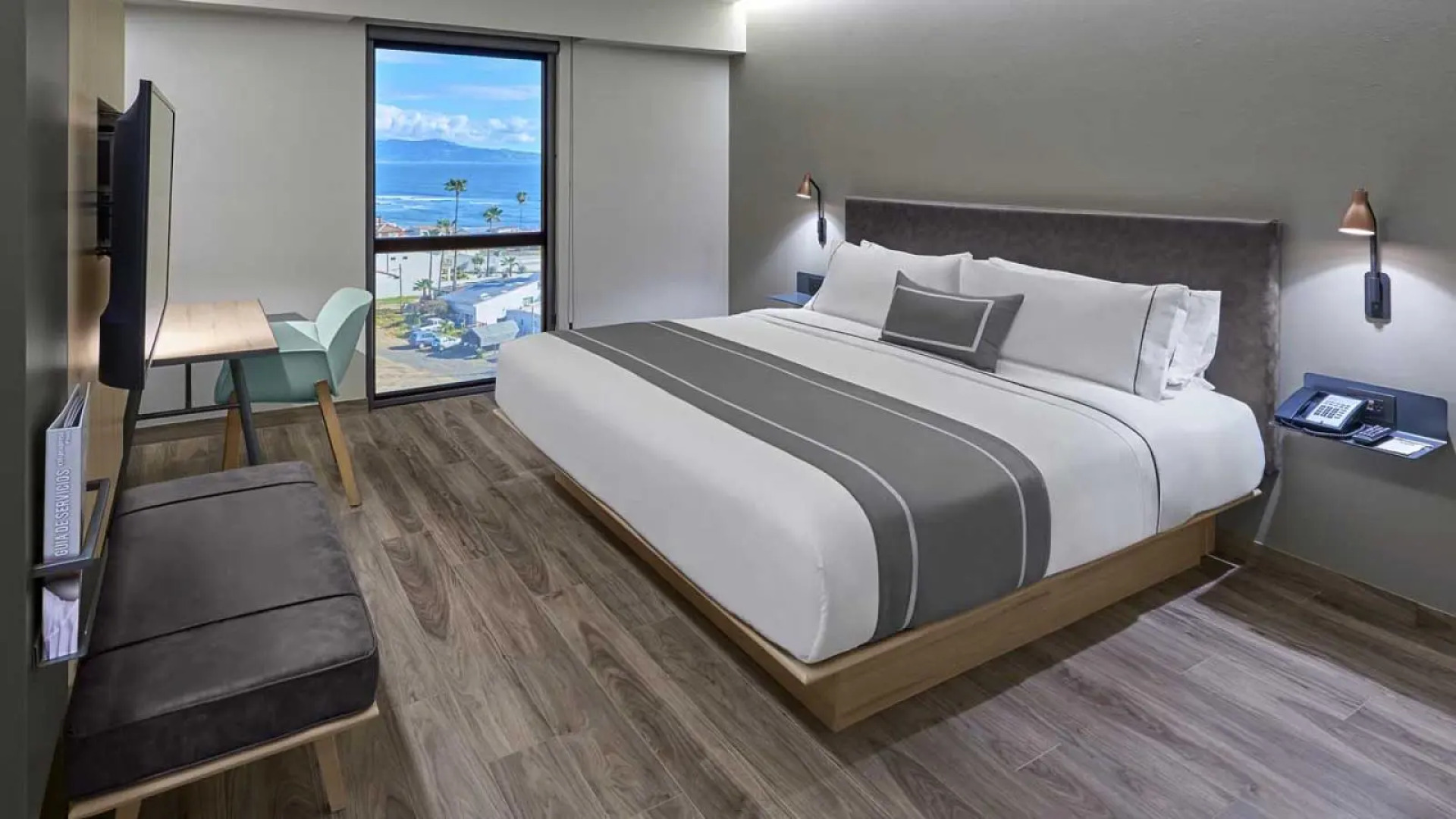 City Express Plus Ensenada