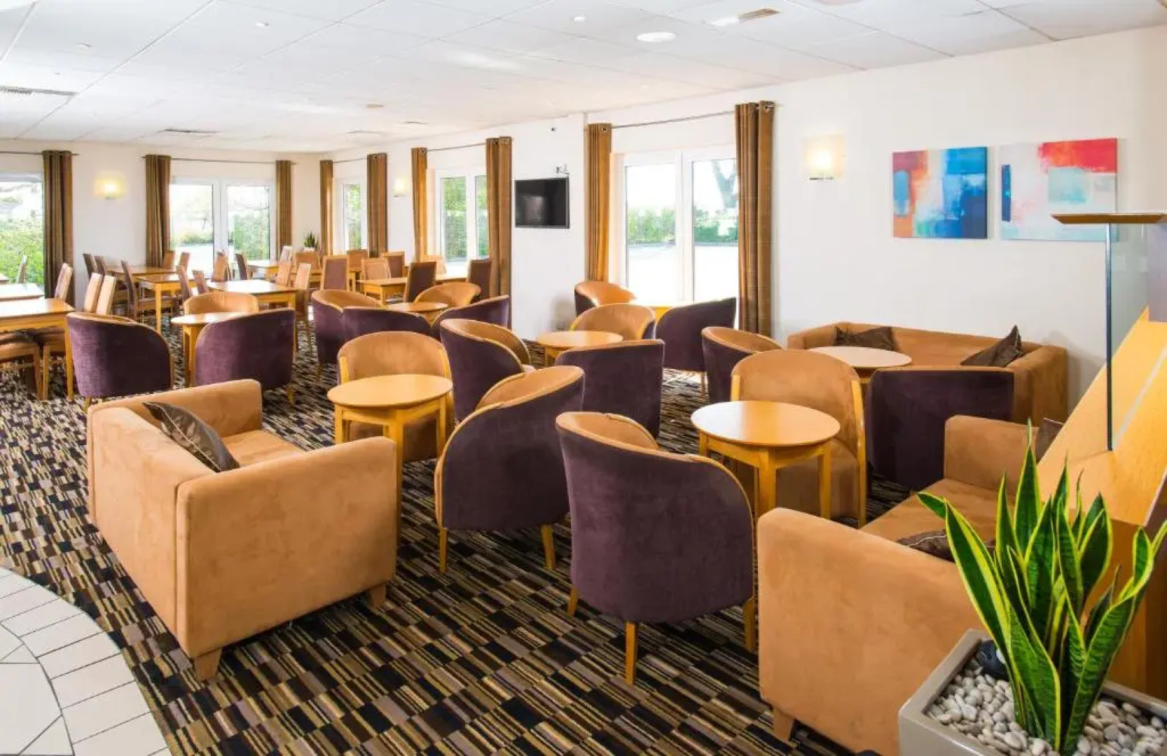 Holiday Inn Express Peterborough