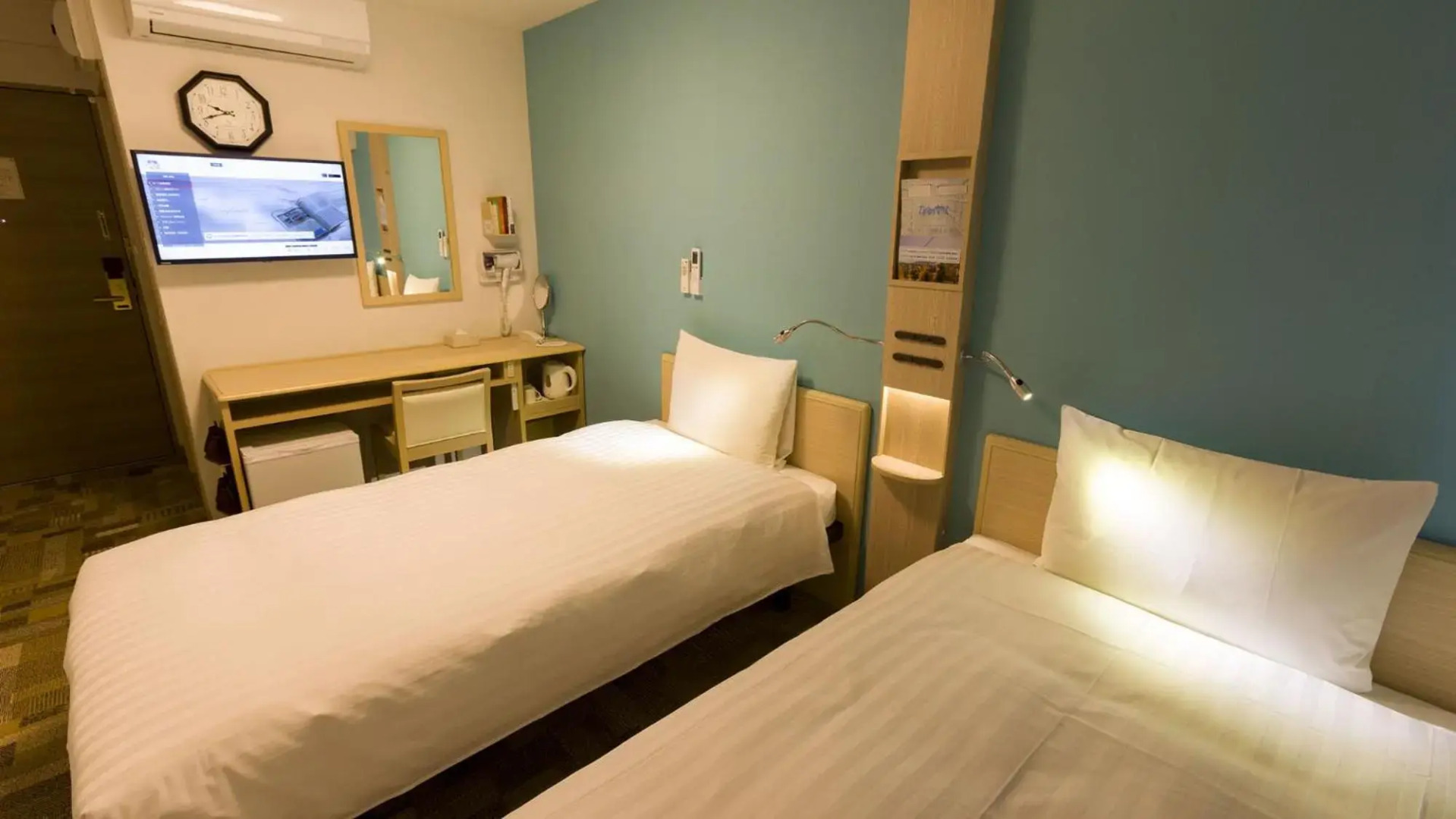 Toyoko Inn Satsuma Sendai Station Higashi