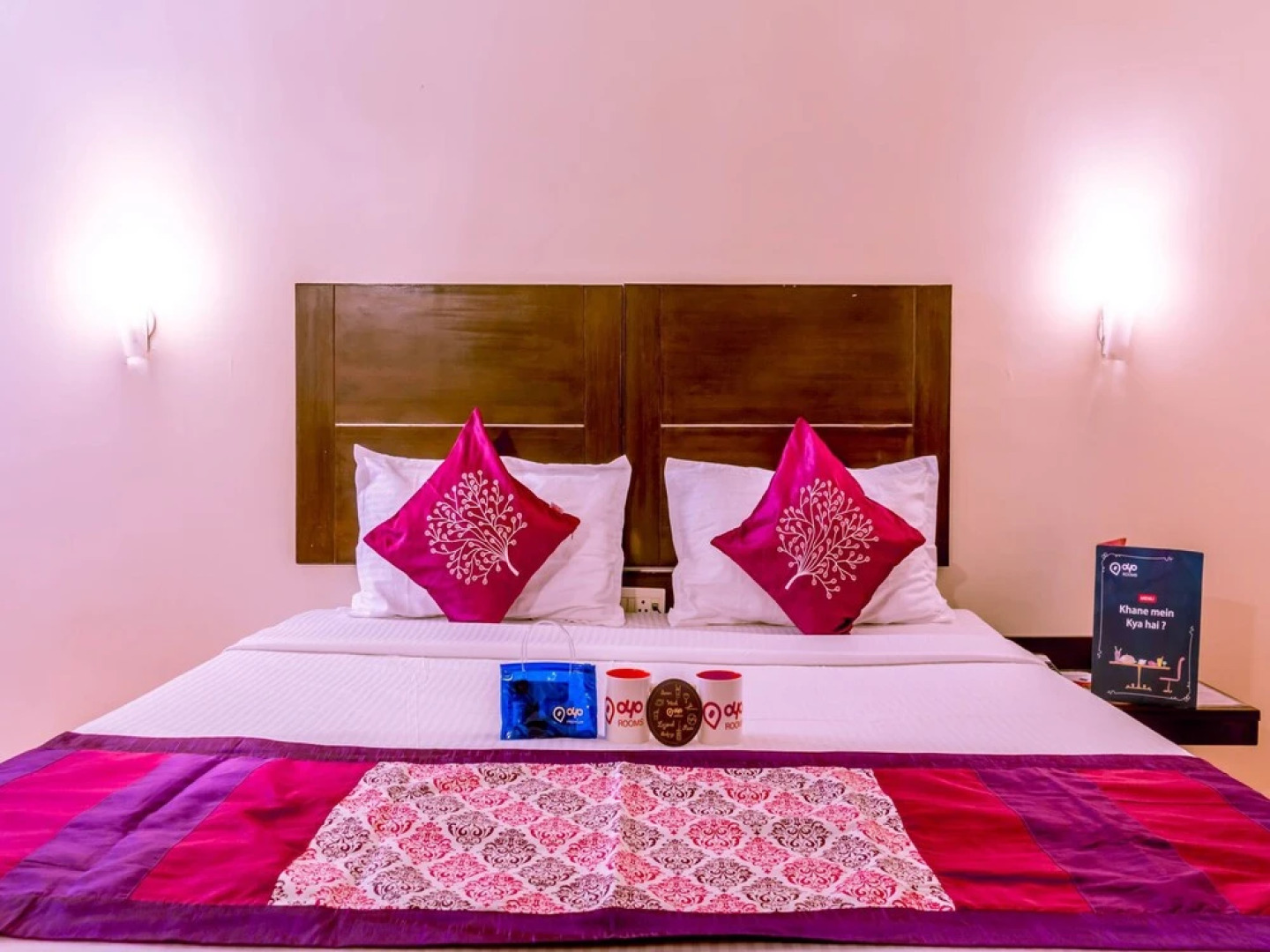 OYO 2653 The Orange Hotel