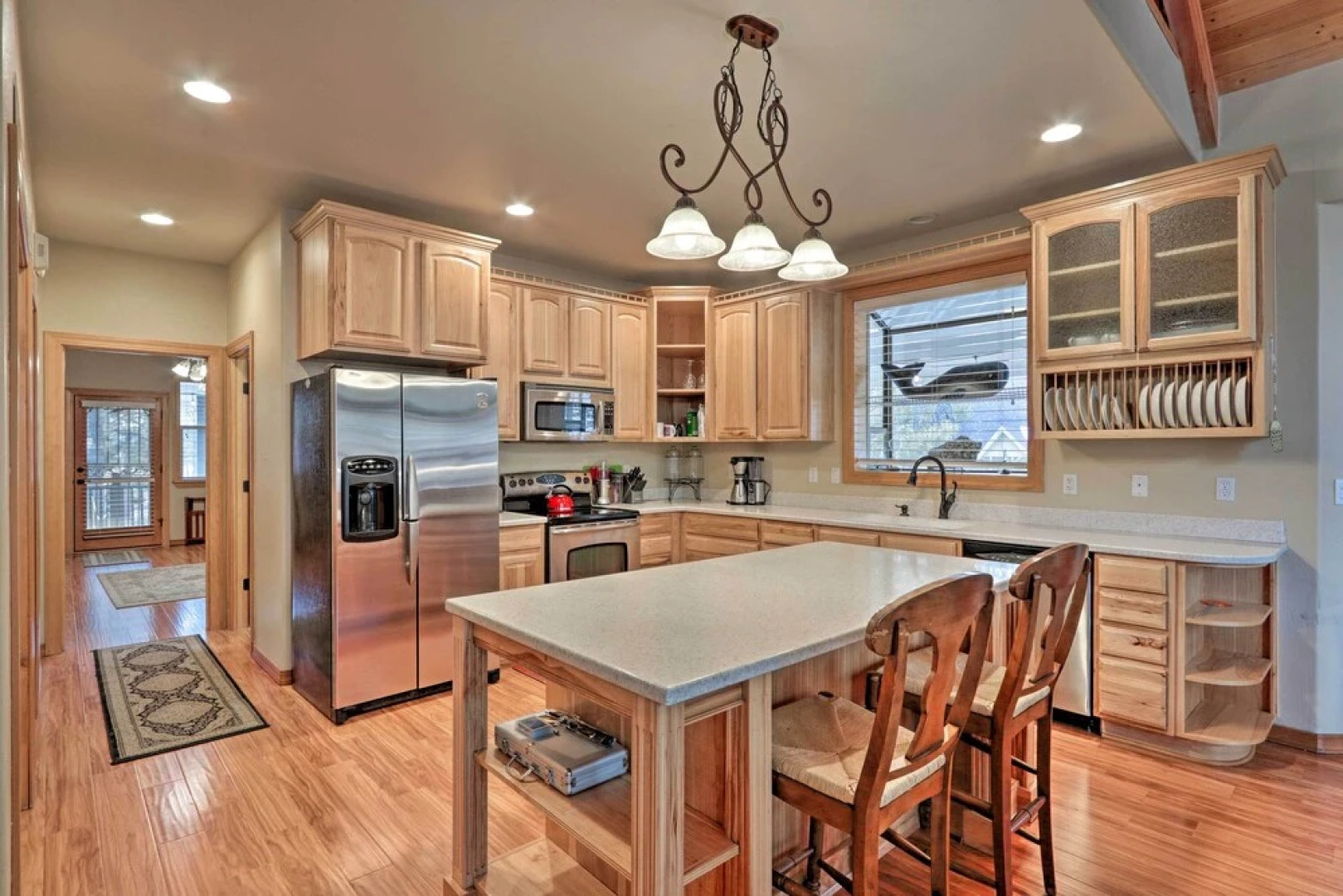 Sand Volleyball & Deck: Munds Park Getaway!