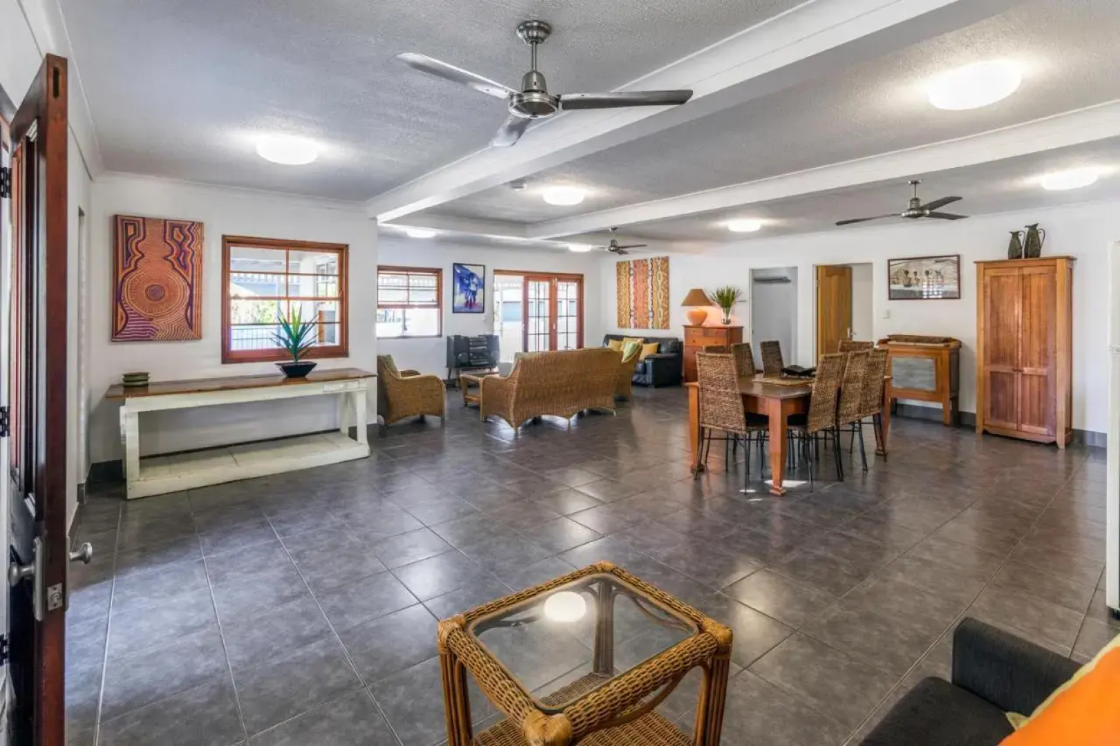 Island Adventure Holiday House