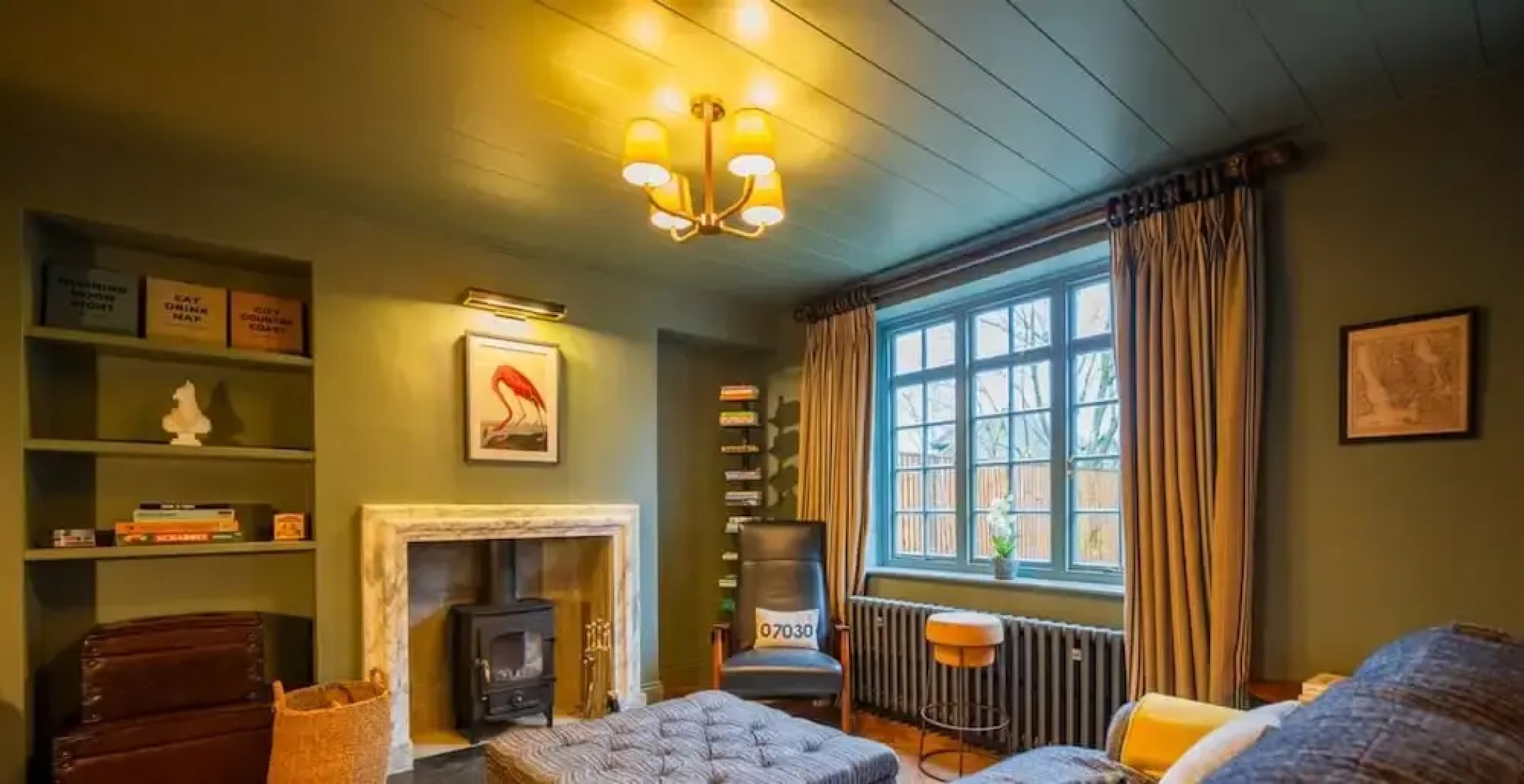 The Writers Retreat - 5 Beds Parking Much More