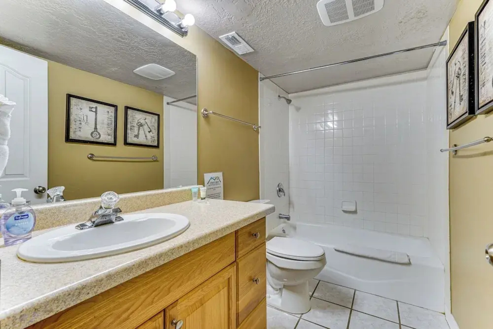 Sprawling Utah Mansion w/ Private Hot Tub & Sauna