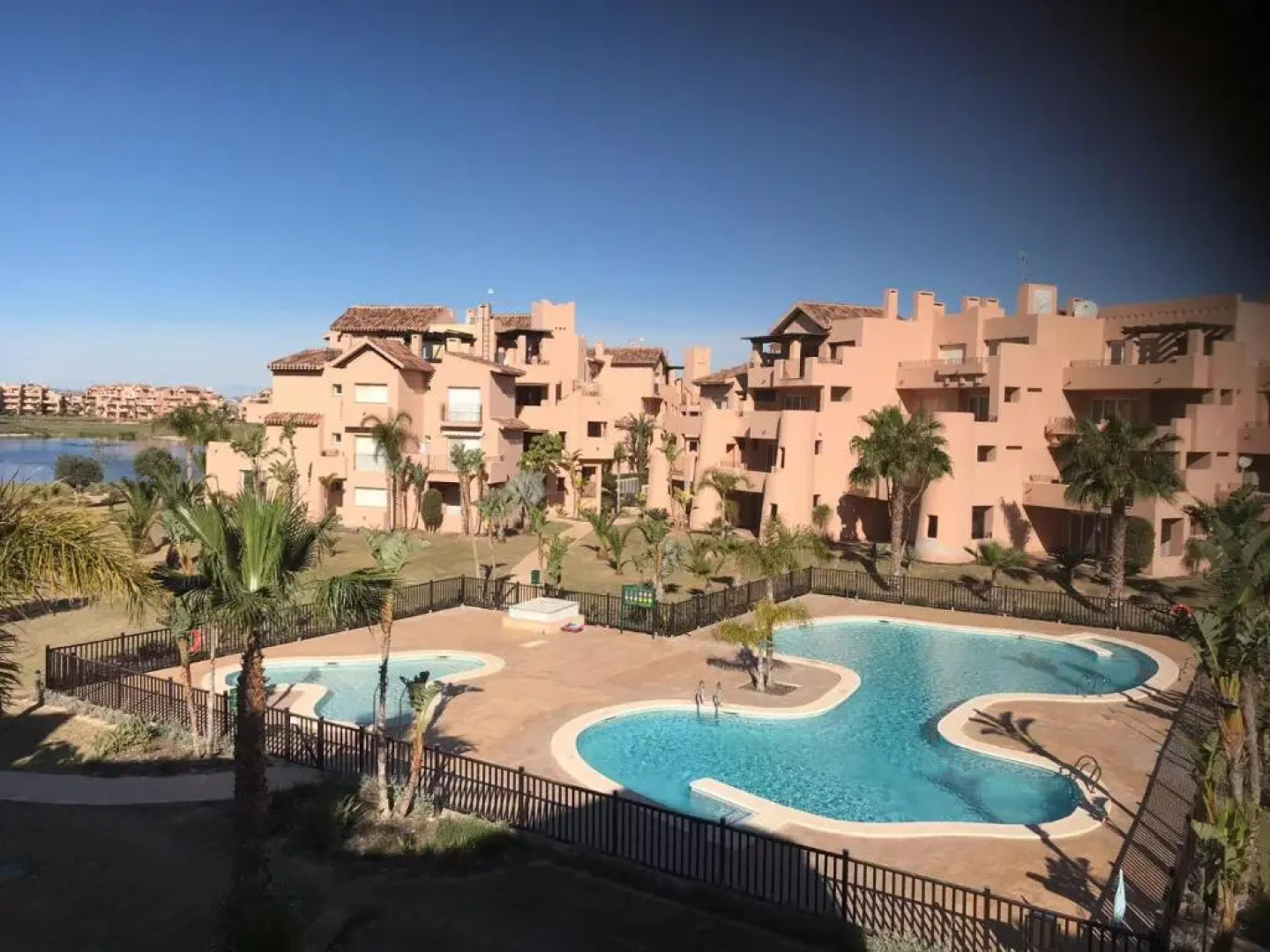 Beautiful 2 Bedroom Apartment - EO6821MM