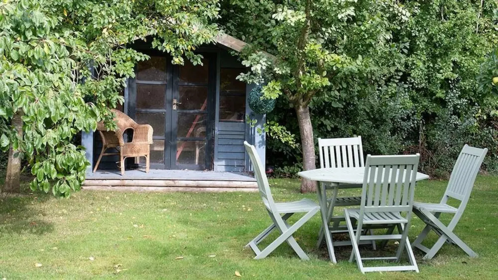 Swallows Nest,a 5 Star Visit Wales Graded Property