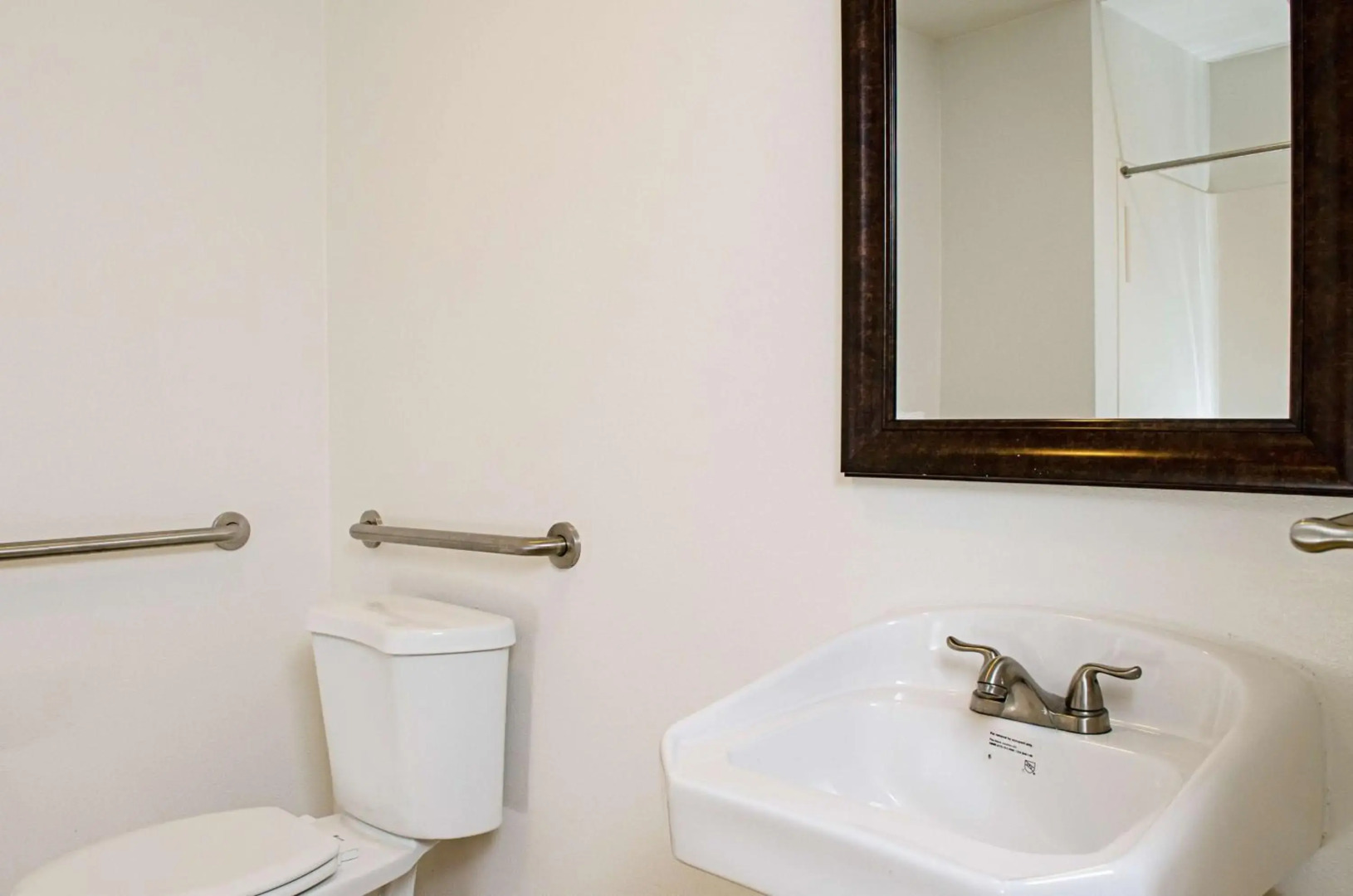 Motel 6 Modesto, CA - Downtown