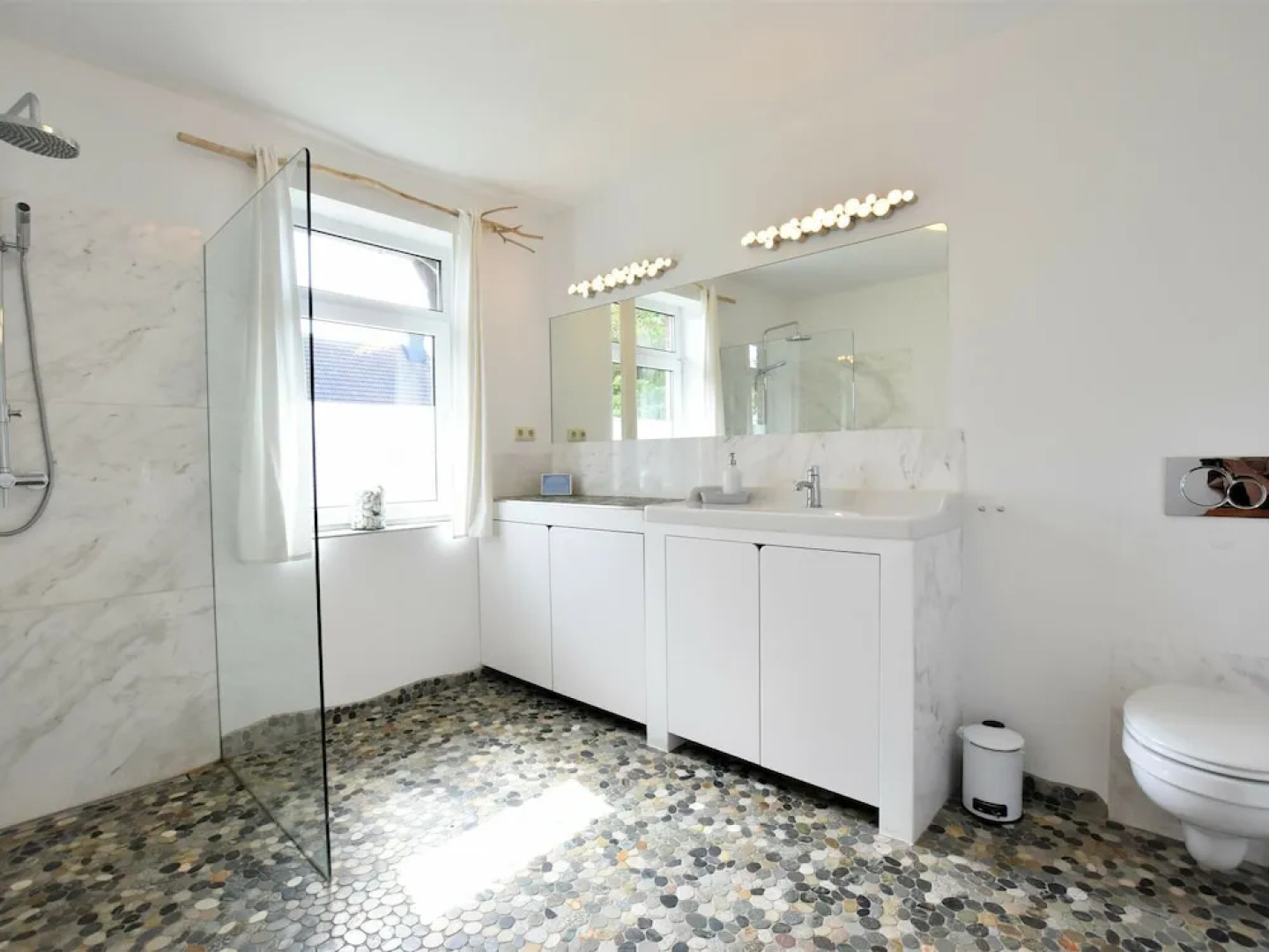 Charming Holiday Home in Am Salzhaff With Terrace and Garden