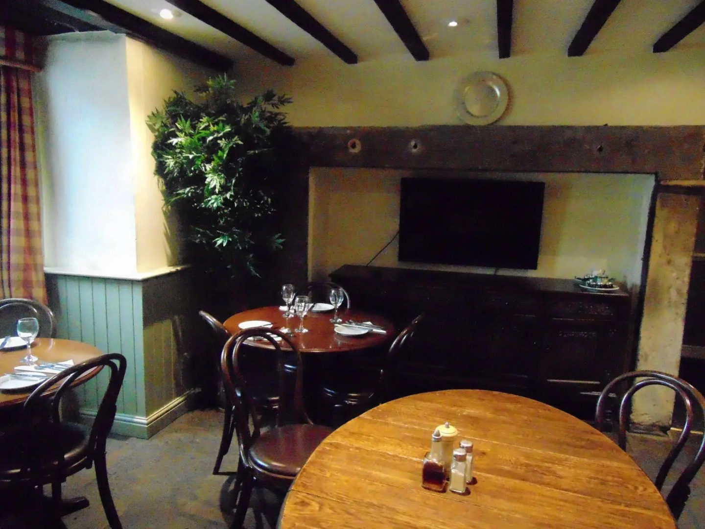 The Wensleydale Hotel