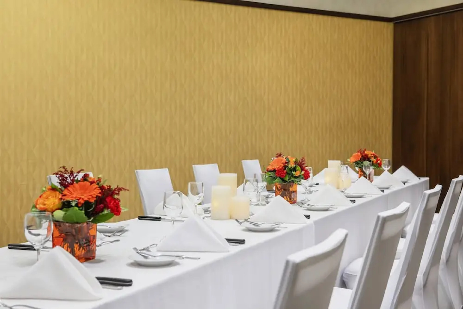 Courtyard Calgary Airport