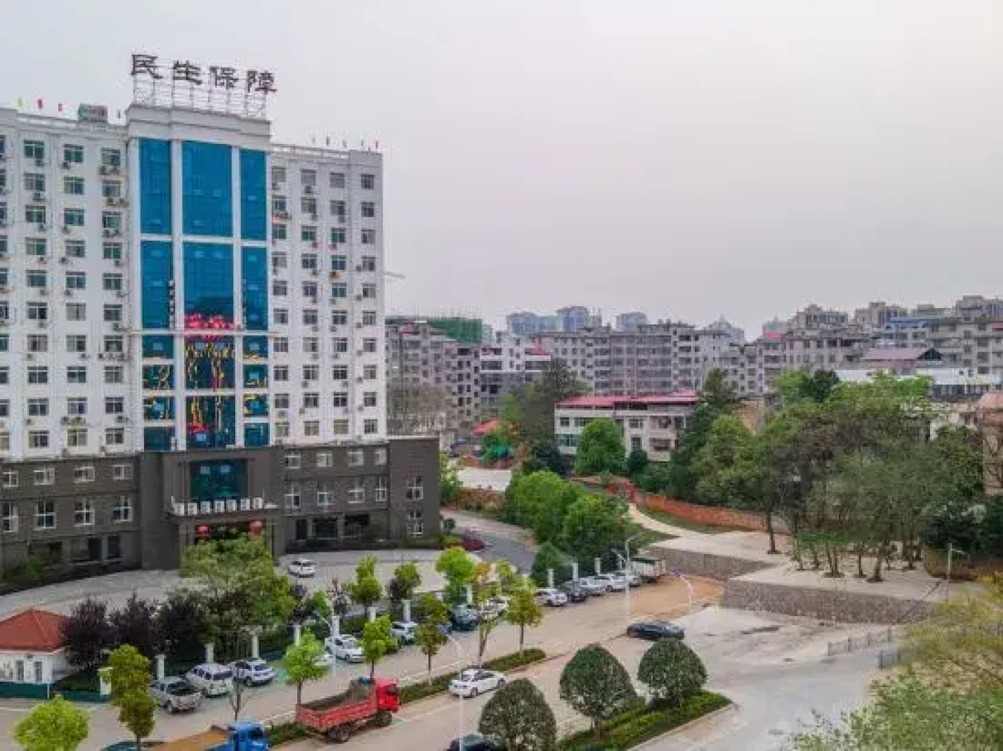 Ruijin Wanjia Hotel (City Hall)